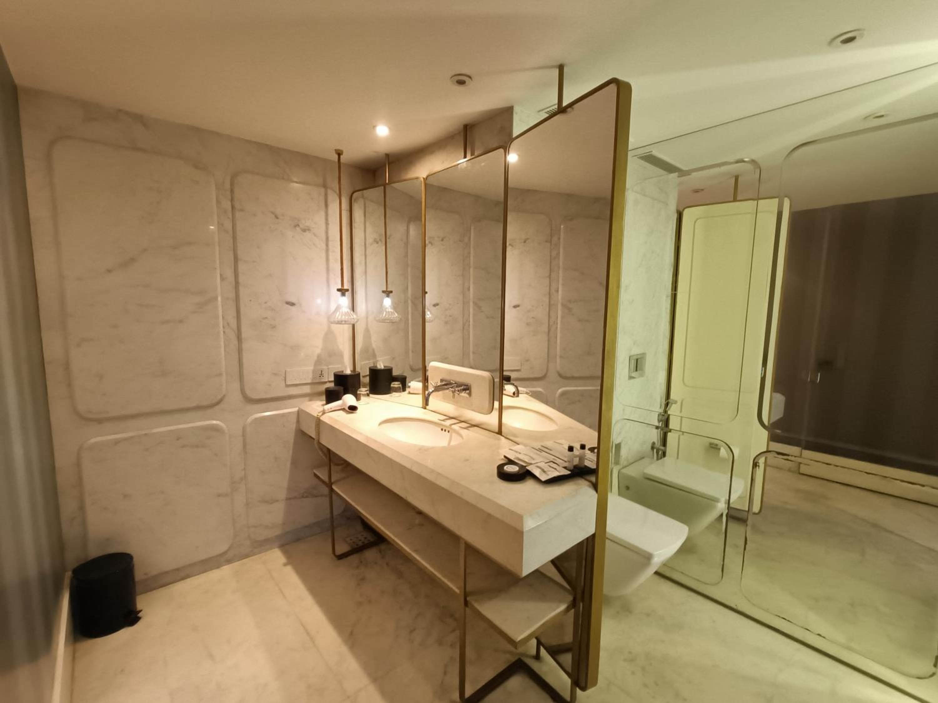Deluxe Double Room photo 3