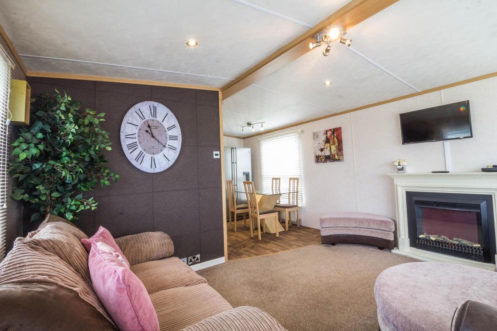 Two-Bedroom Mobile Home photo 1