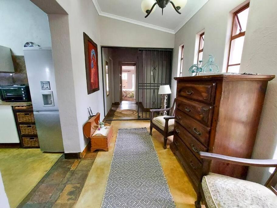 Three-Bedroom House photo 1