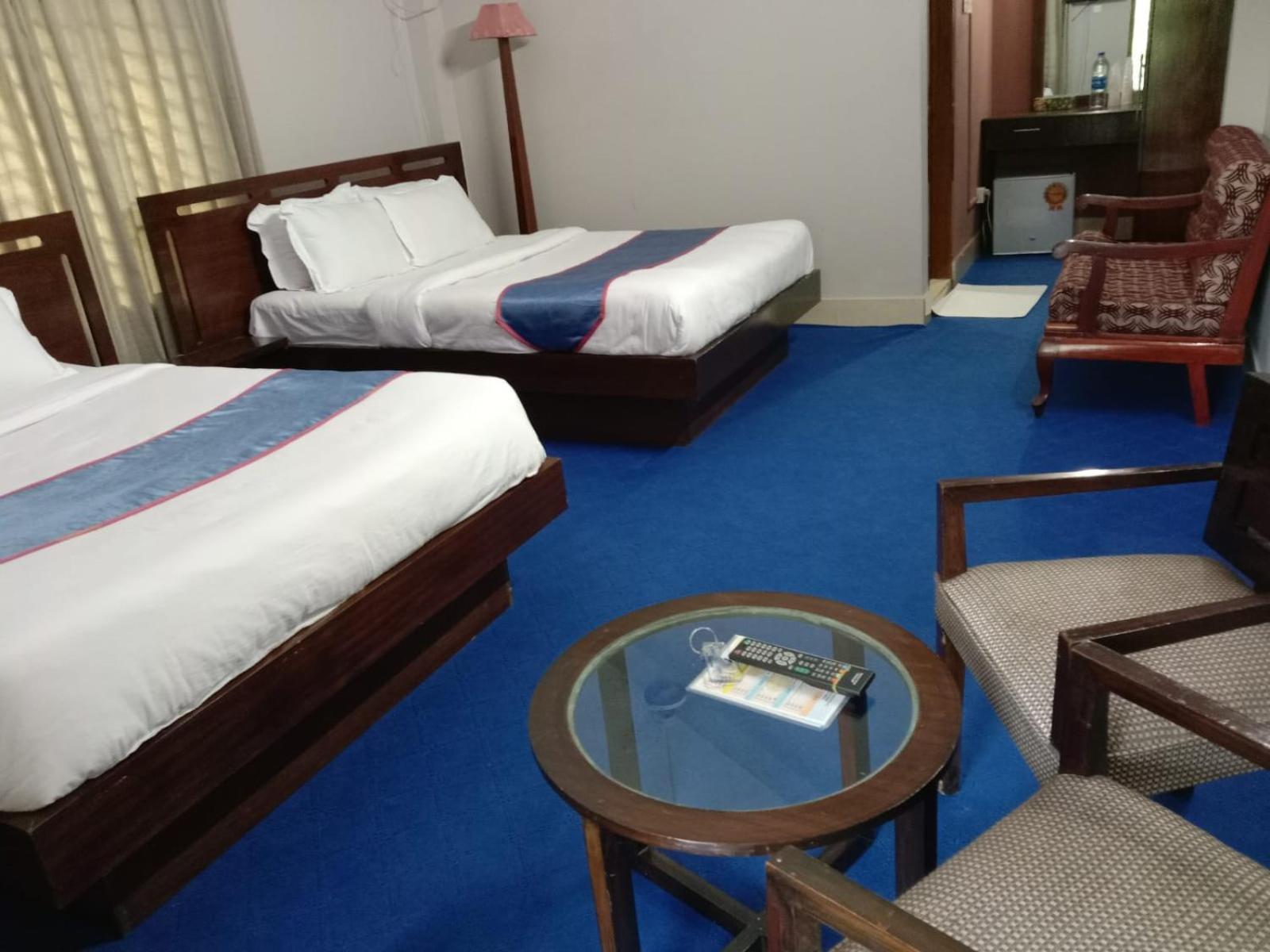 Deluxe Suite photo 2