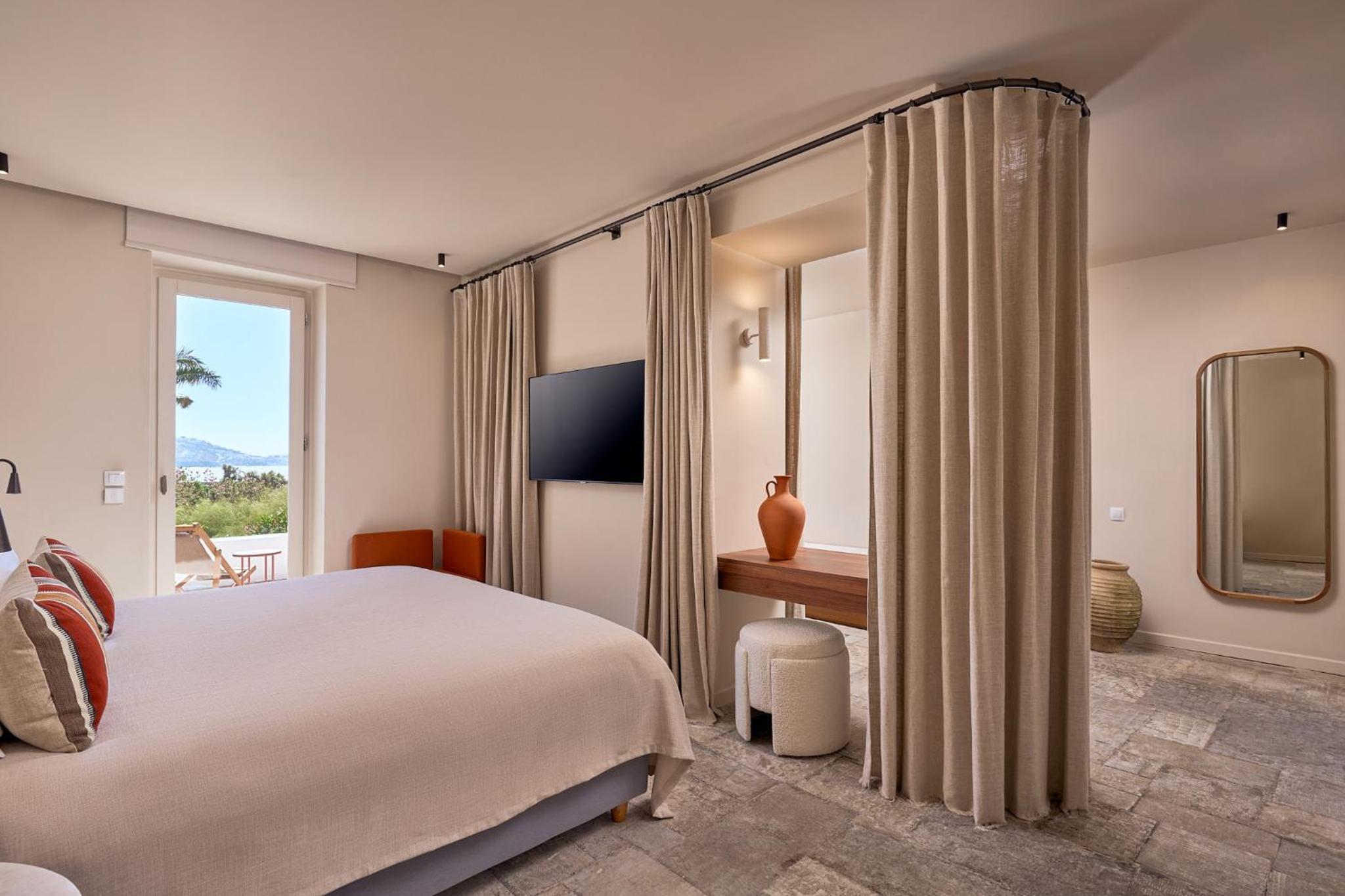 Premium Suite Garden View with Private Pool - Photo 1