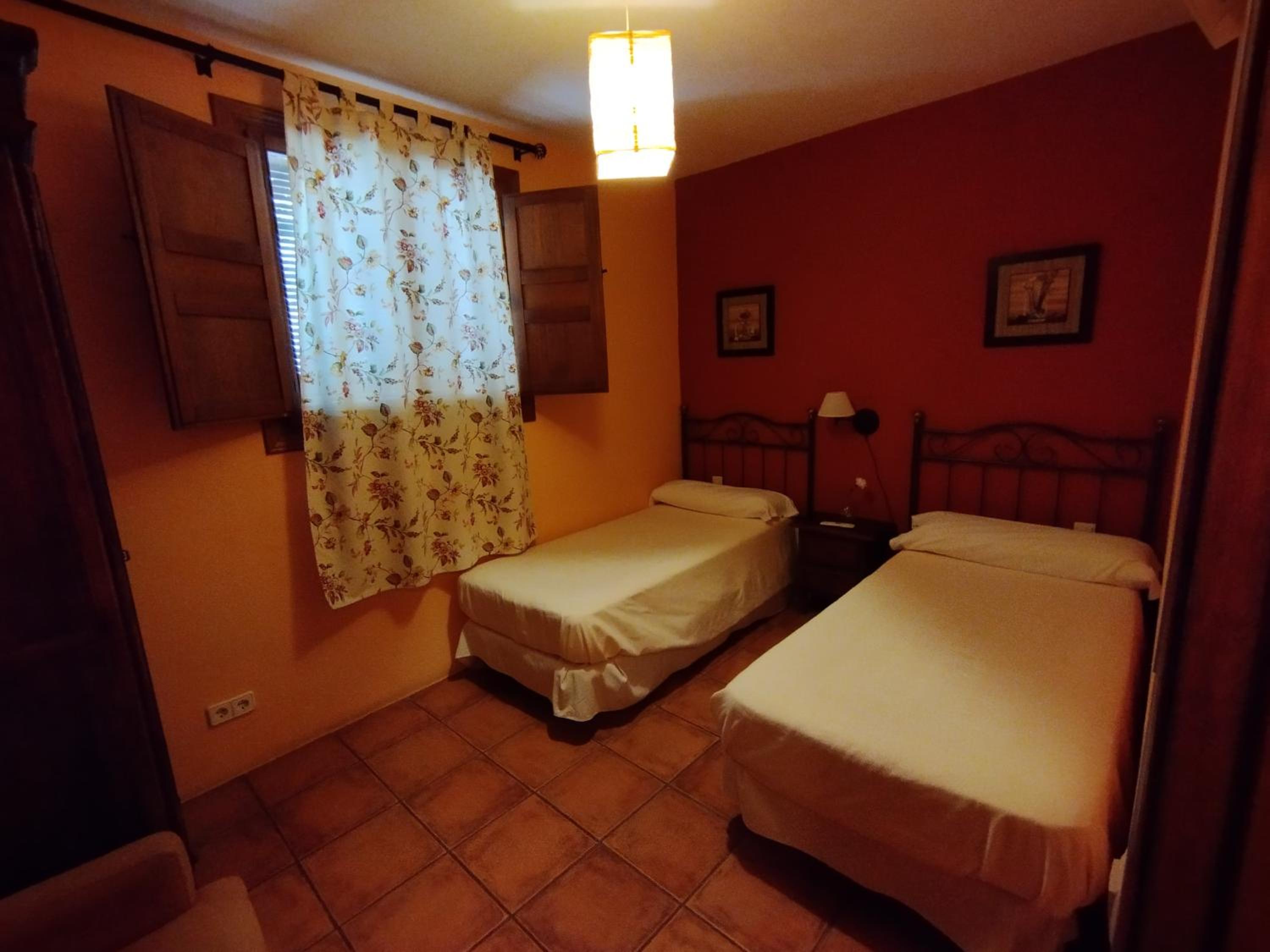 Habitación Doble con Baño Privado