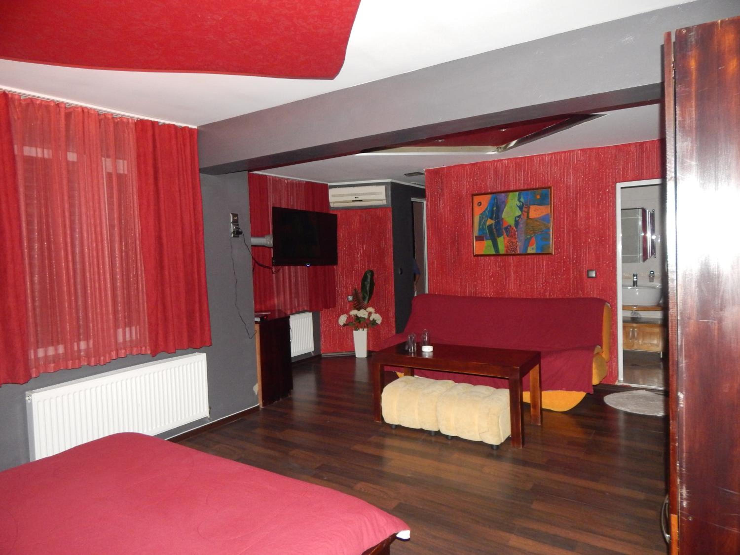 One-Bedroom Suite (2 Adults) photo 3