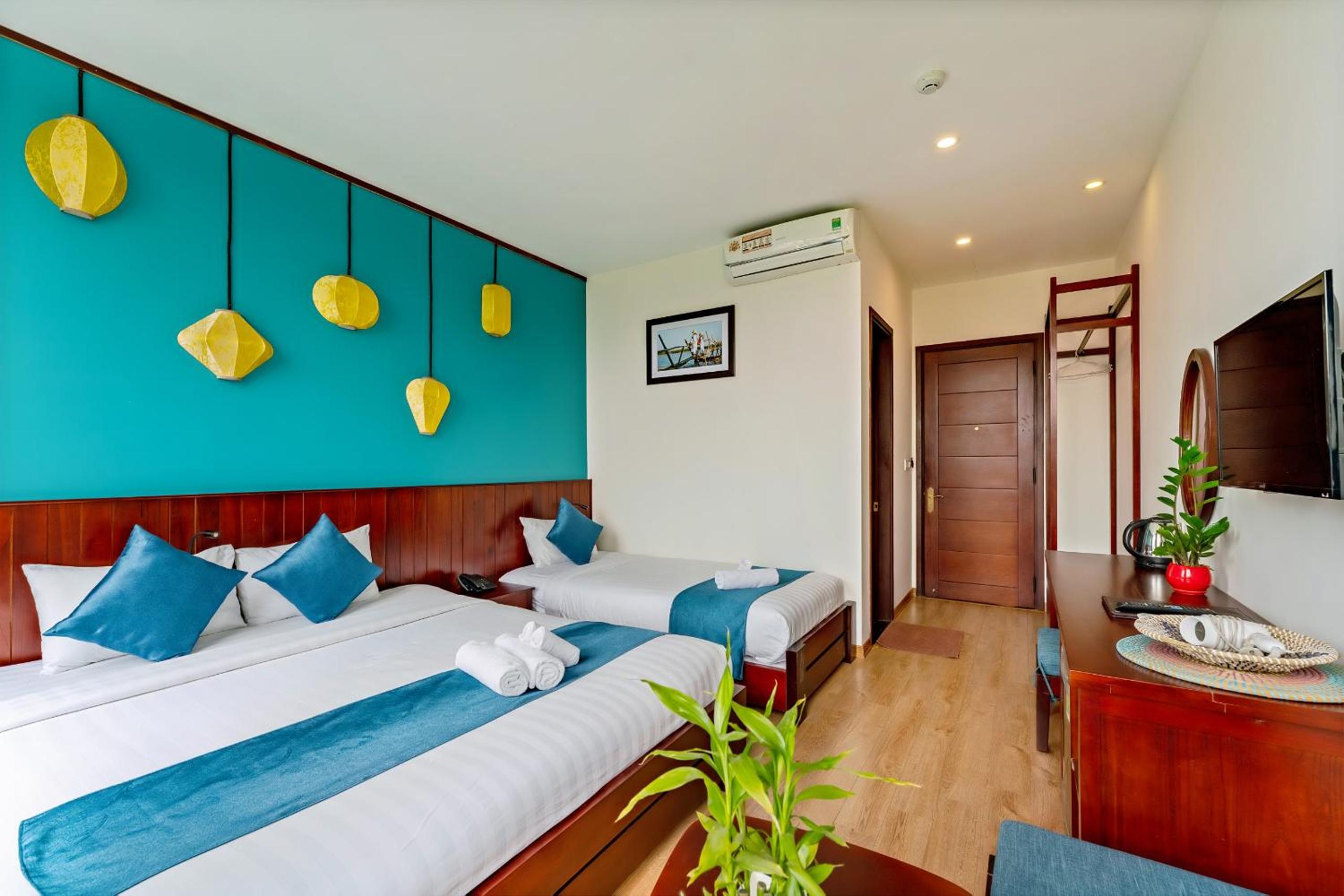Deluxe Double or Twin Room