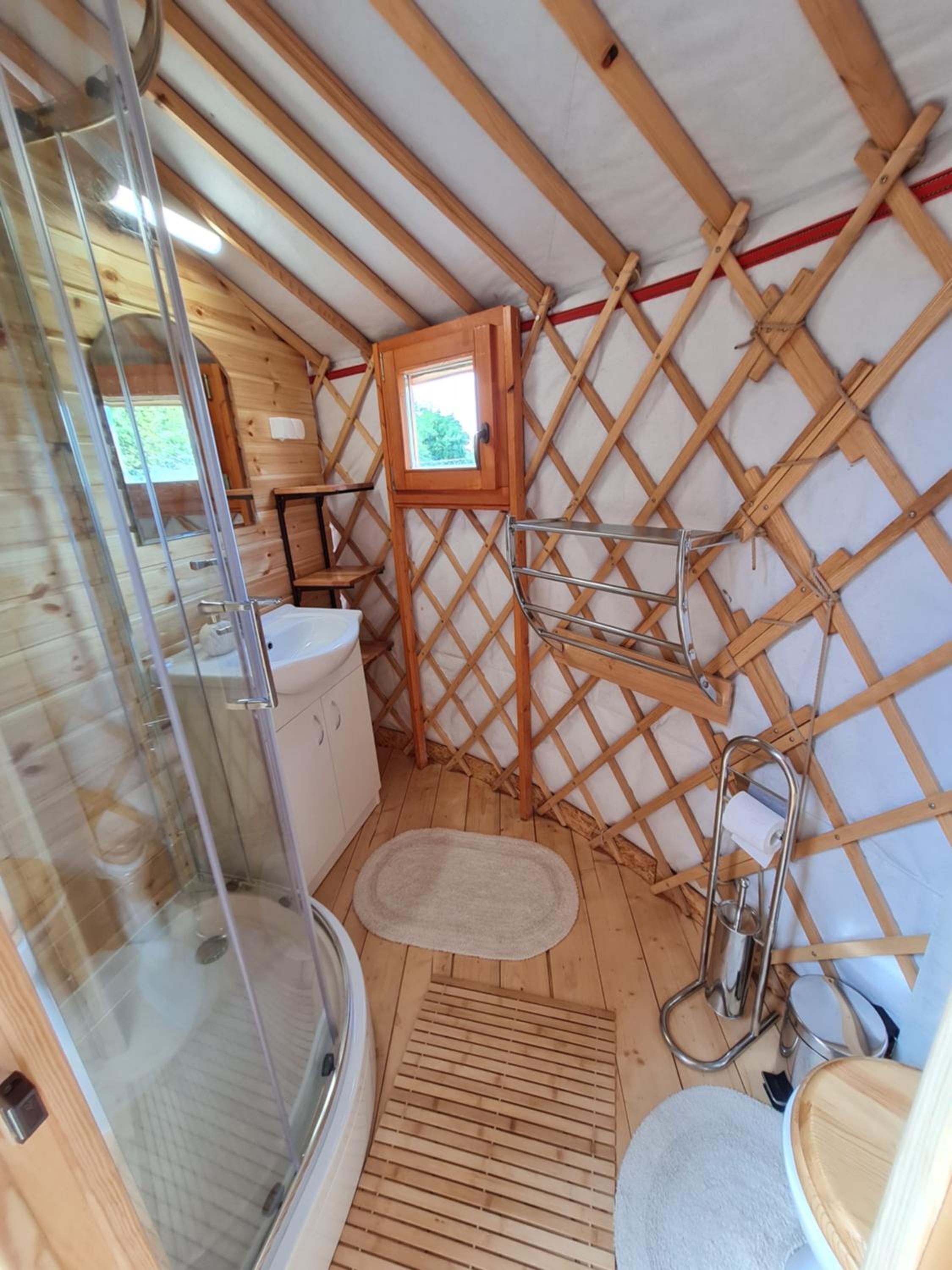 Tent - Photo 4