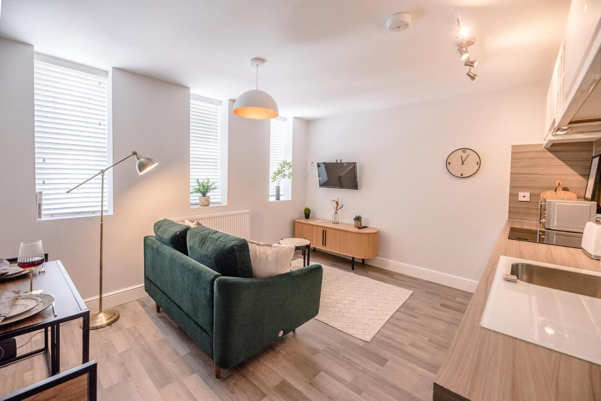 Apartment photo 1