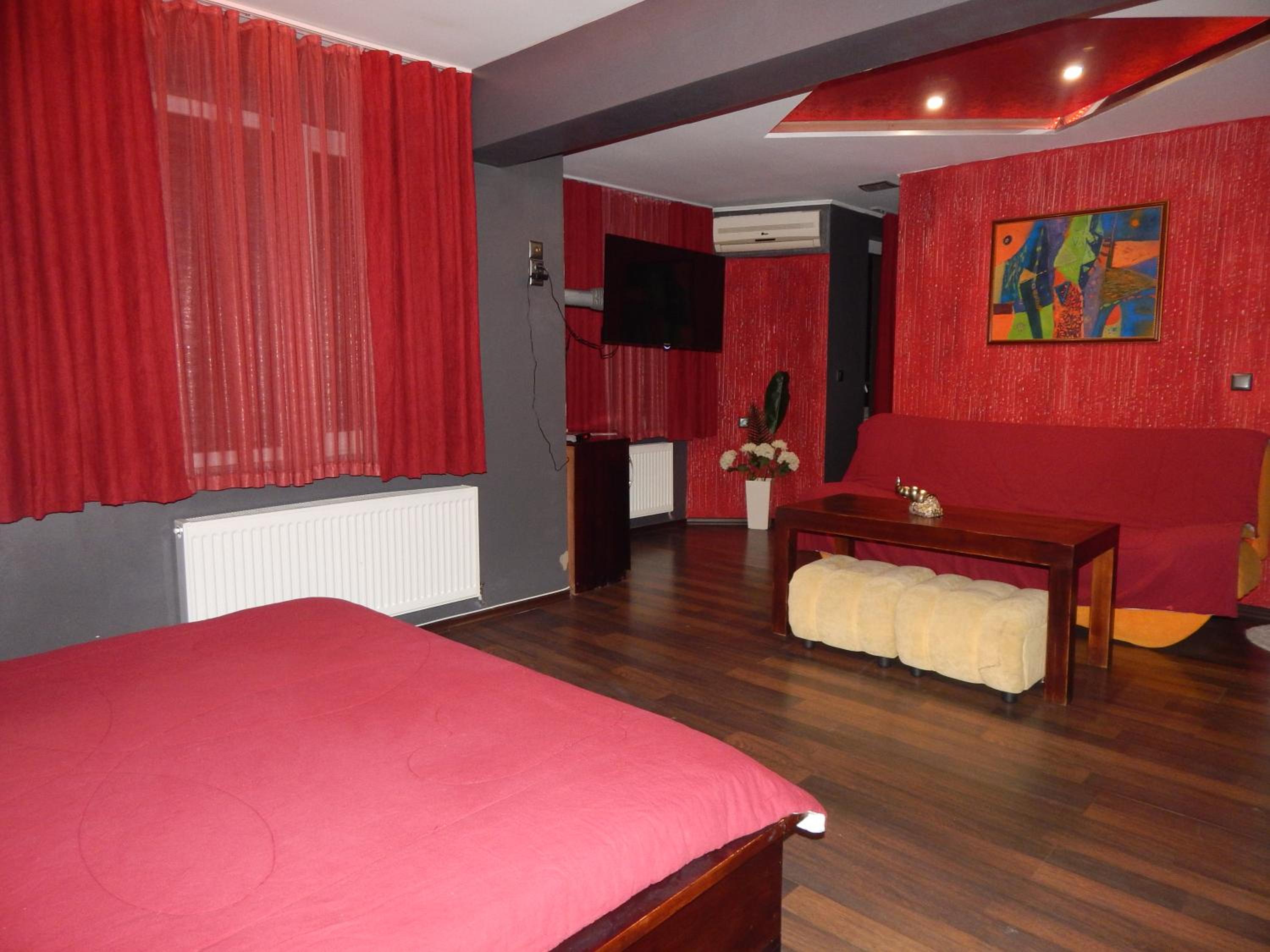 One-Bedroom Suite (4 Adults) photo 3
