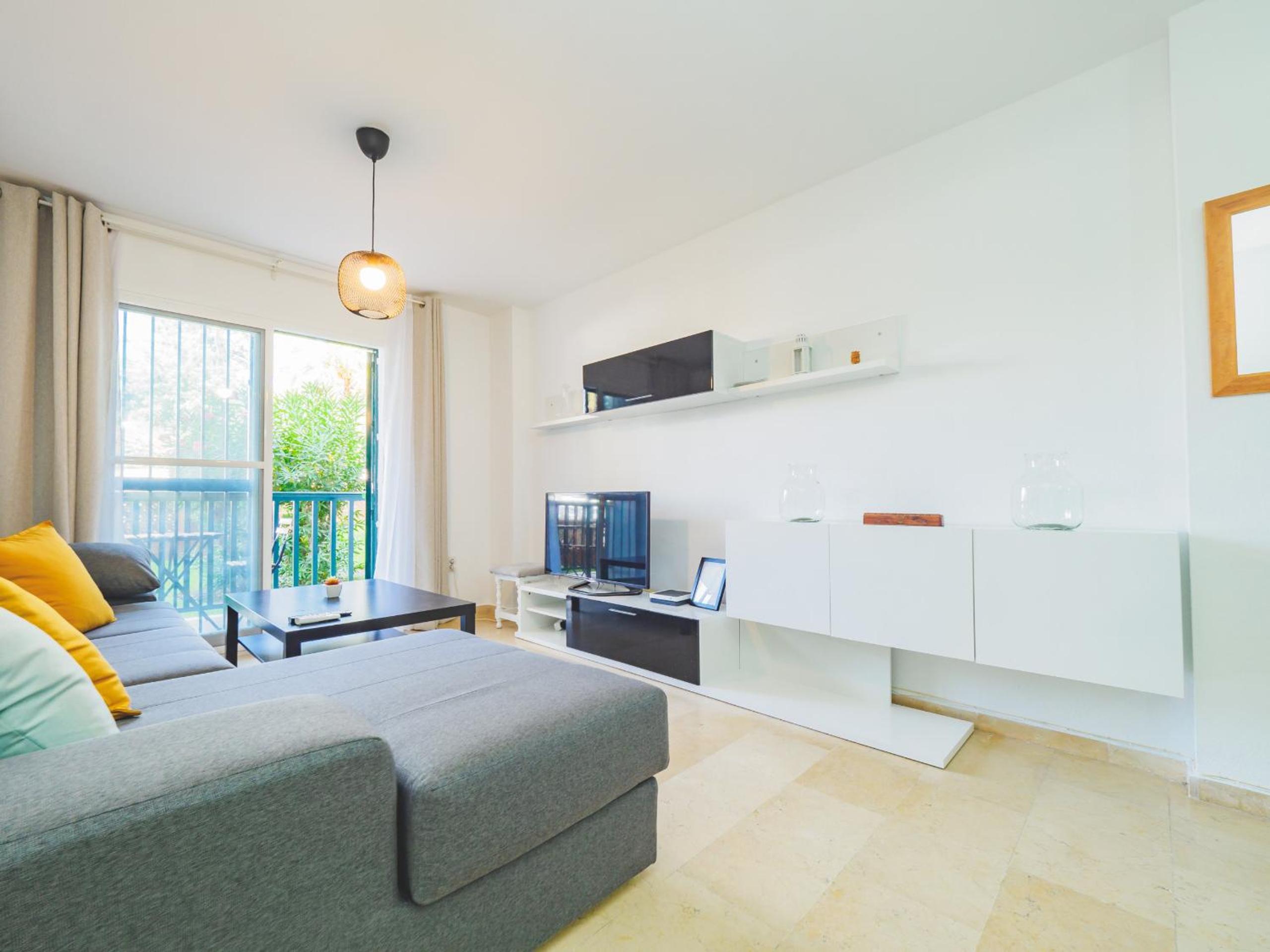Apartment photo 3