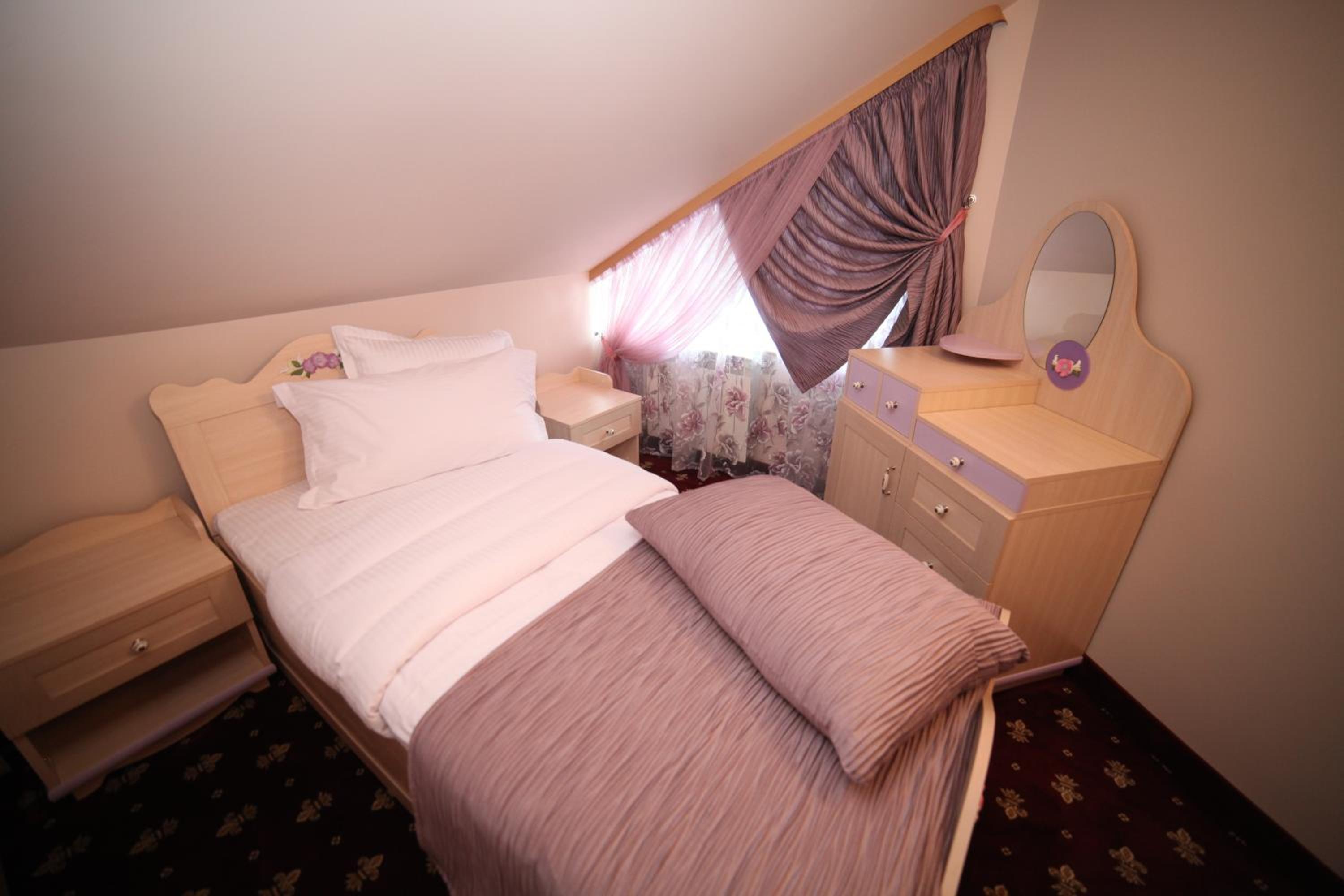 Villa photo 2