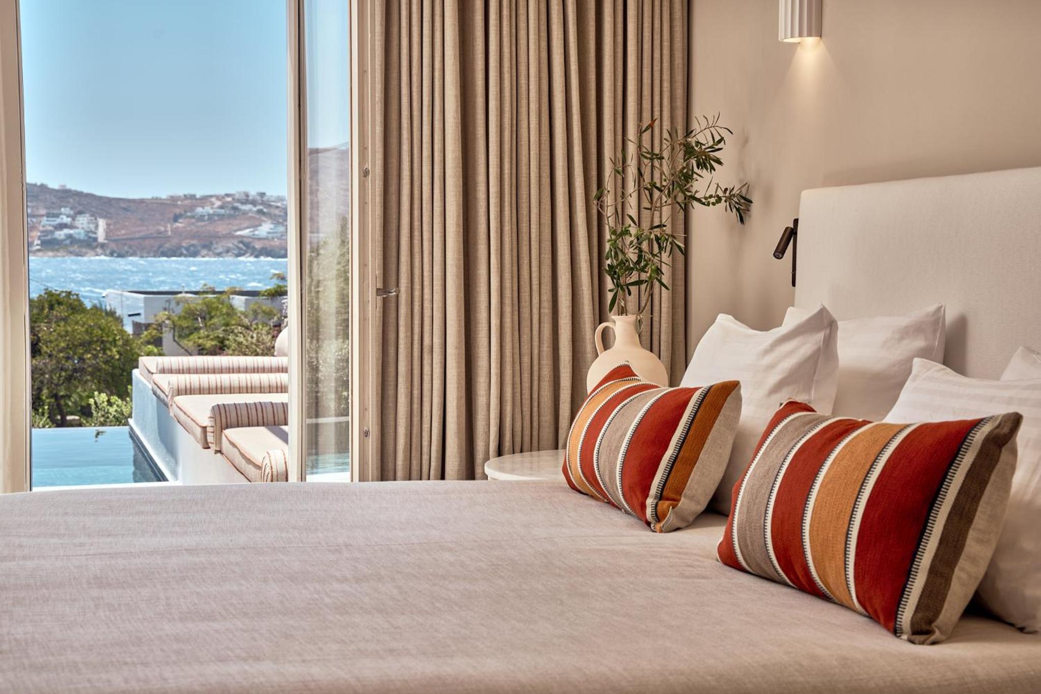 Theoxenia One Bedroom Suite Sea View with Private Pool - Photo 1