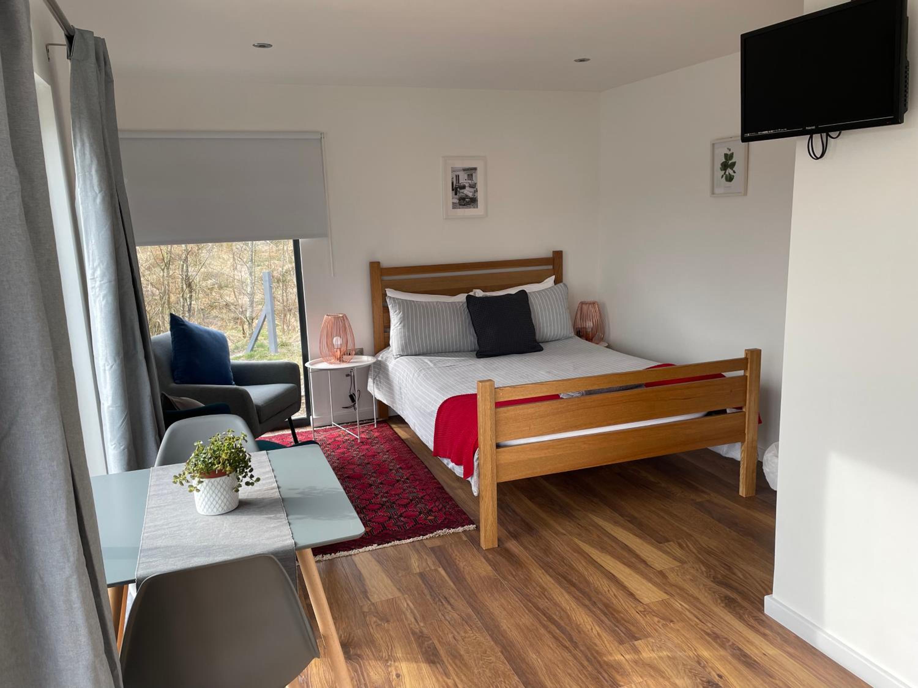 Superior Chalet (Pet friendly)