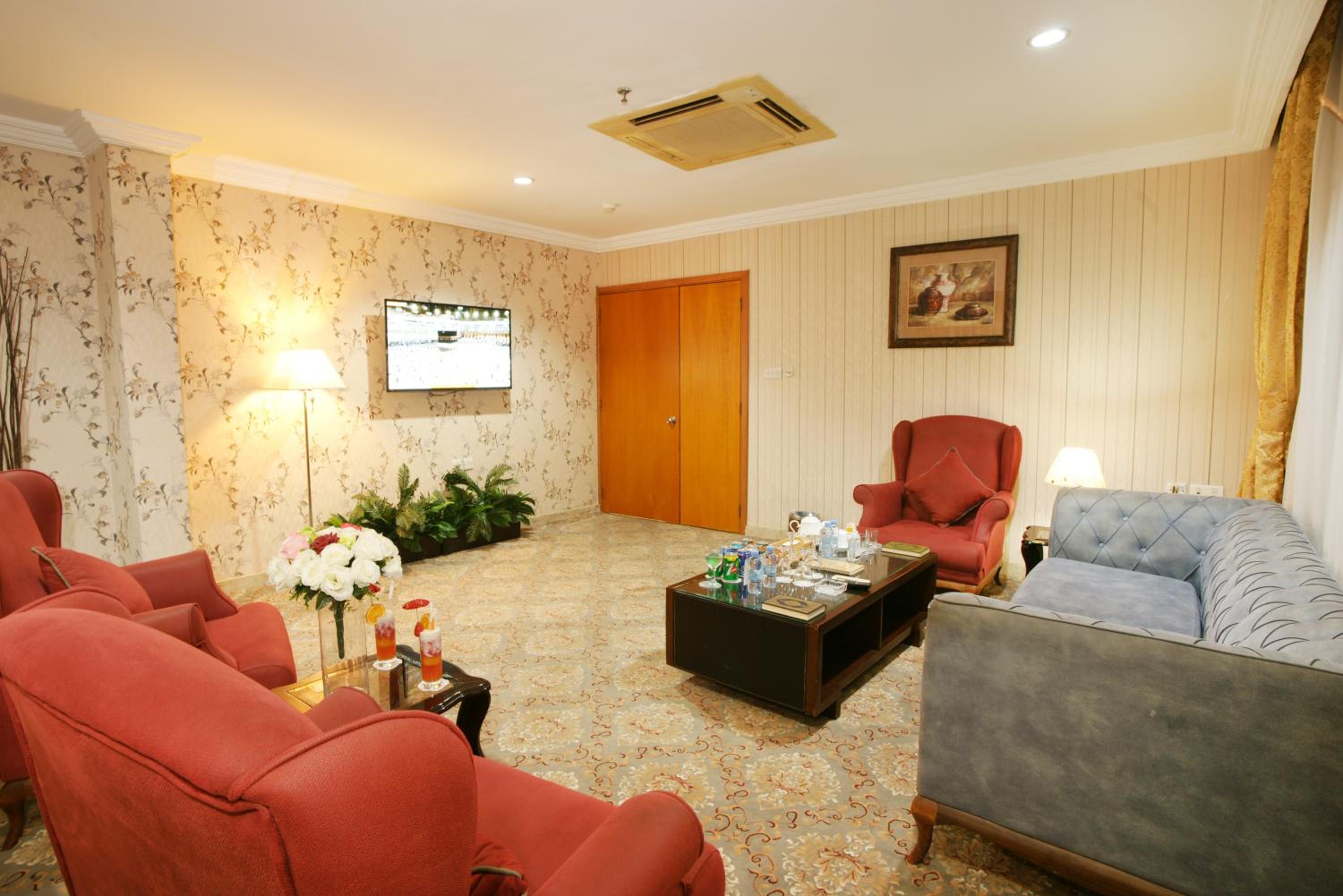 Executive Suite