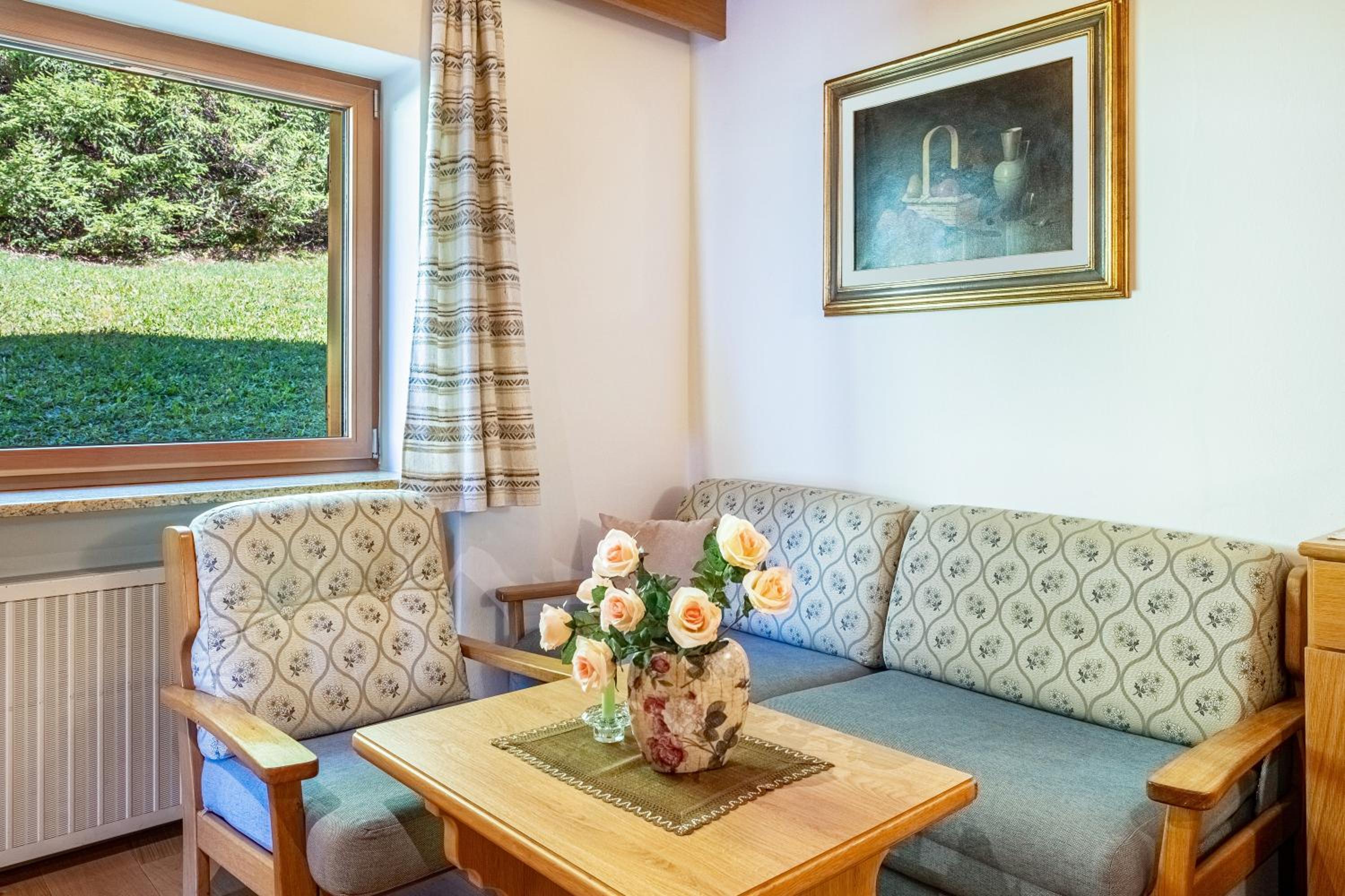 Superior One-Bedroom Apartment with Balcony