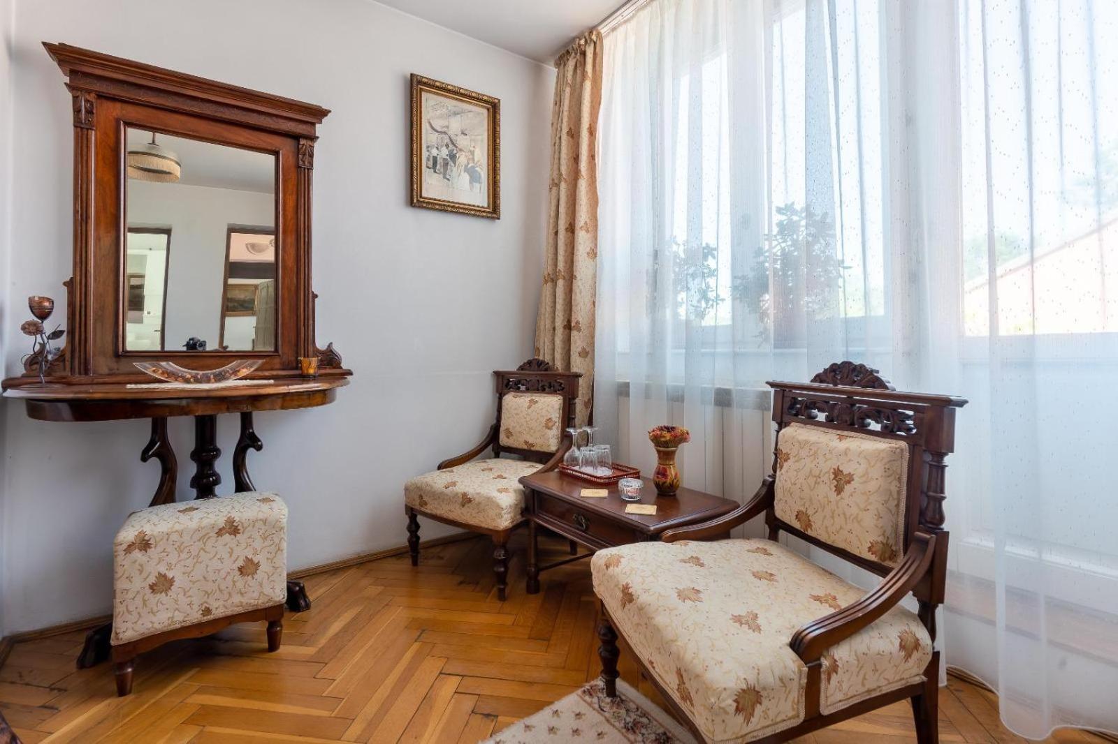Superior Double Room - Photo 10