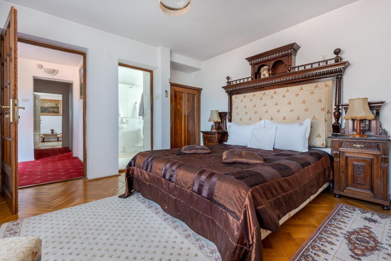 Superior Double Room - Photo 15