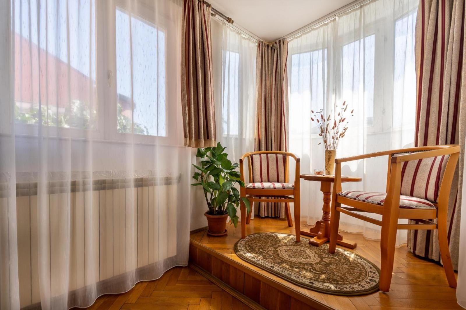 Standard Double Room - Photo 5