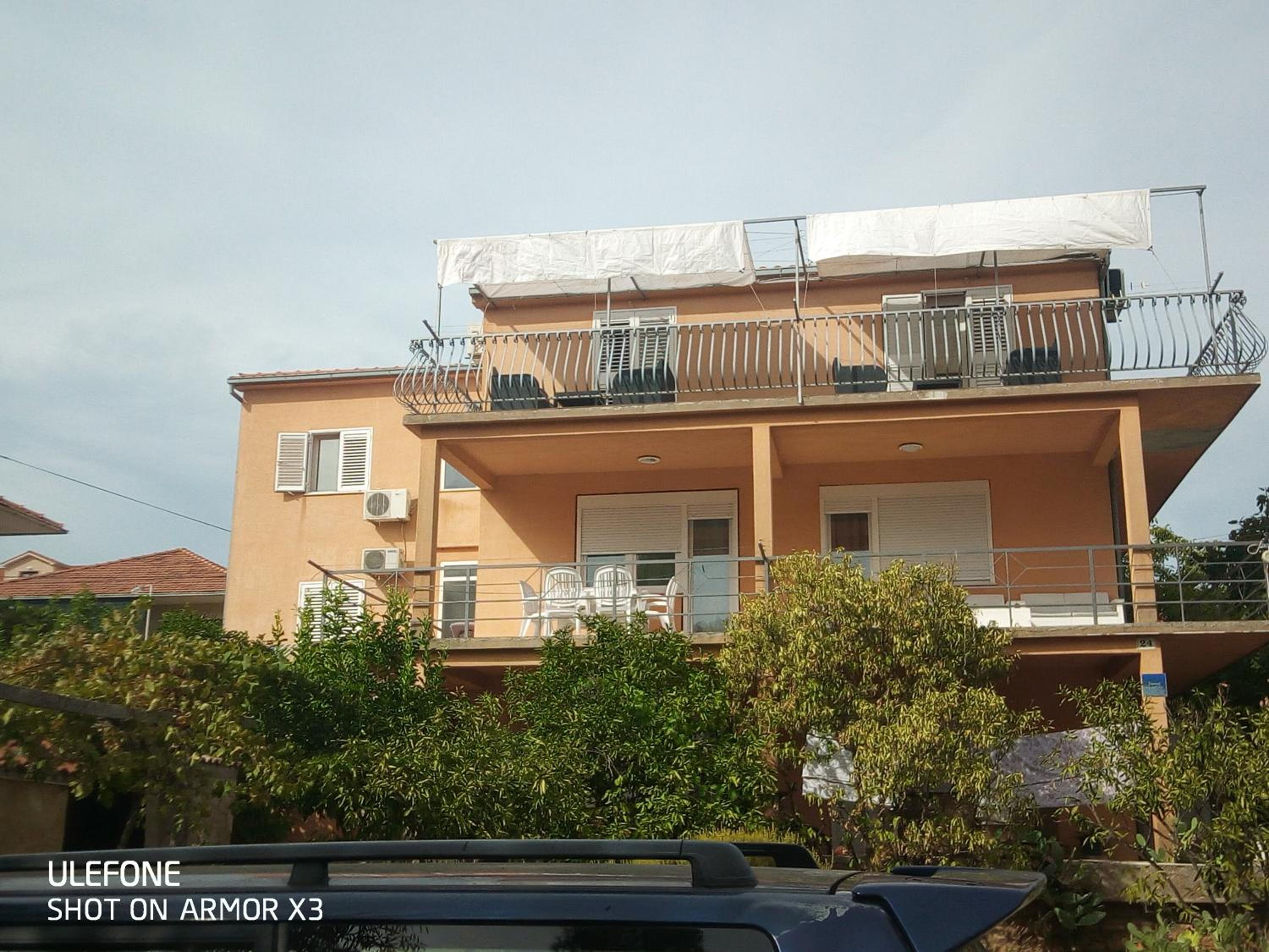 Apartment With Sea View photo 2