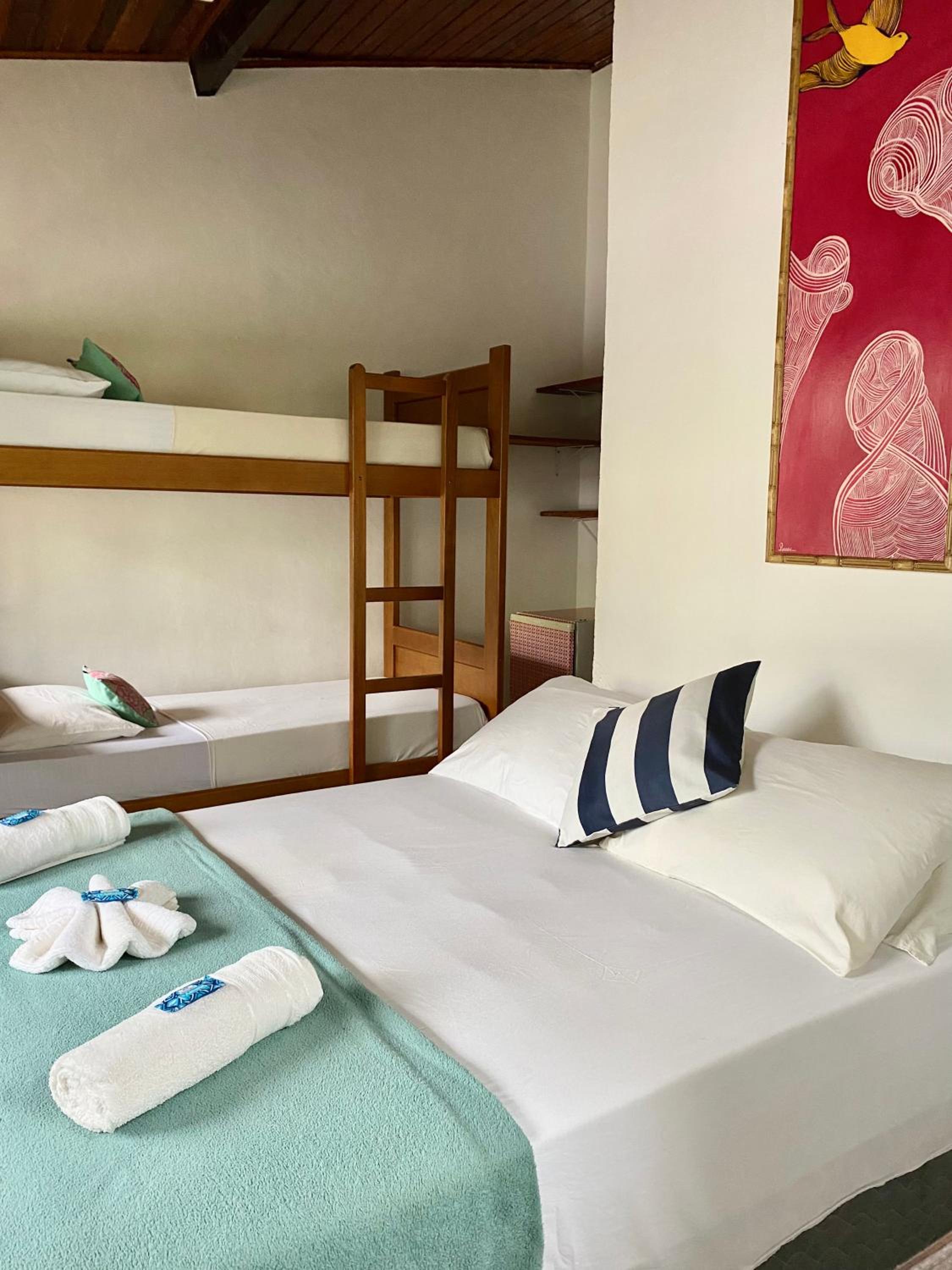 Standard Quadruple Room - Photo 4
