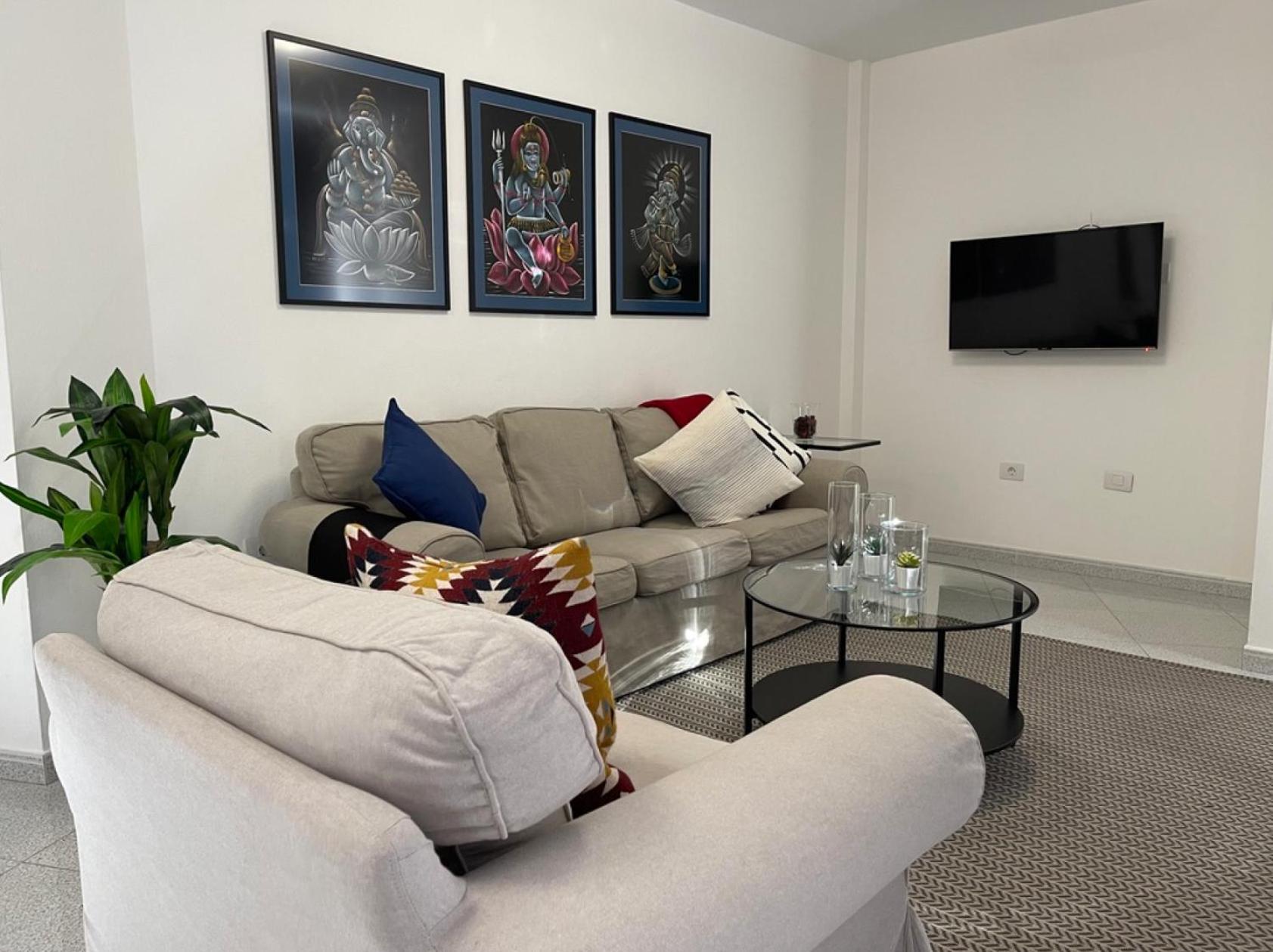 Two-Bedroom Premium Apartment with Balcony photo 2