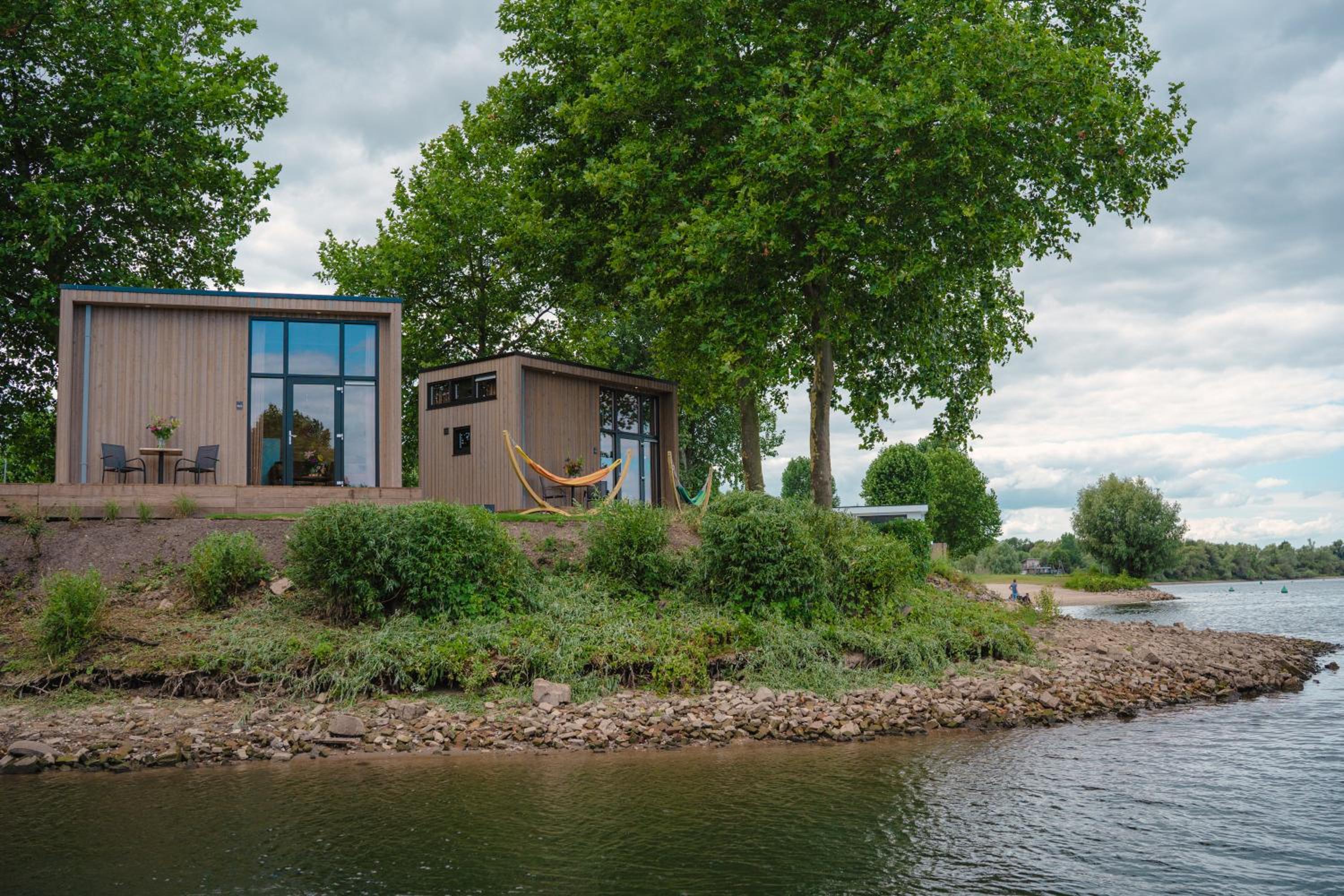One-Bedroom House - Photo 16