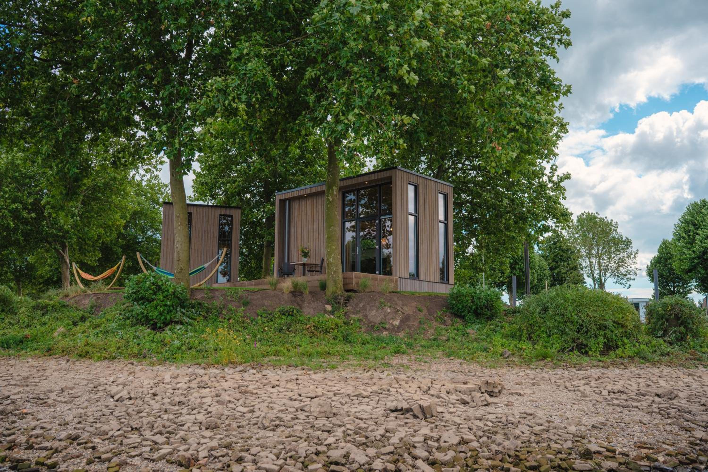 One-Bedroom House - Photo 15