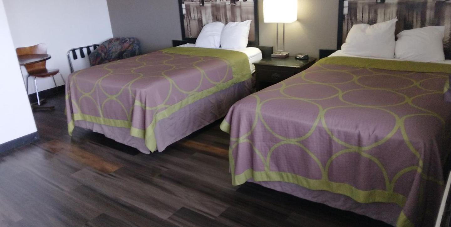 Double Room with Two Double Beds - Non-Smoking photo 2