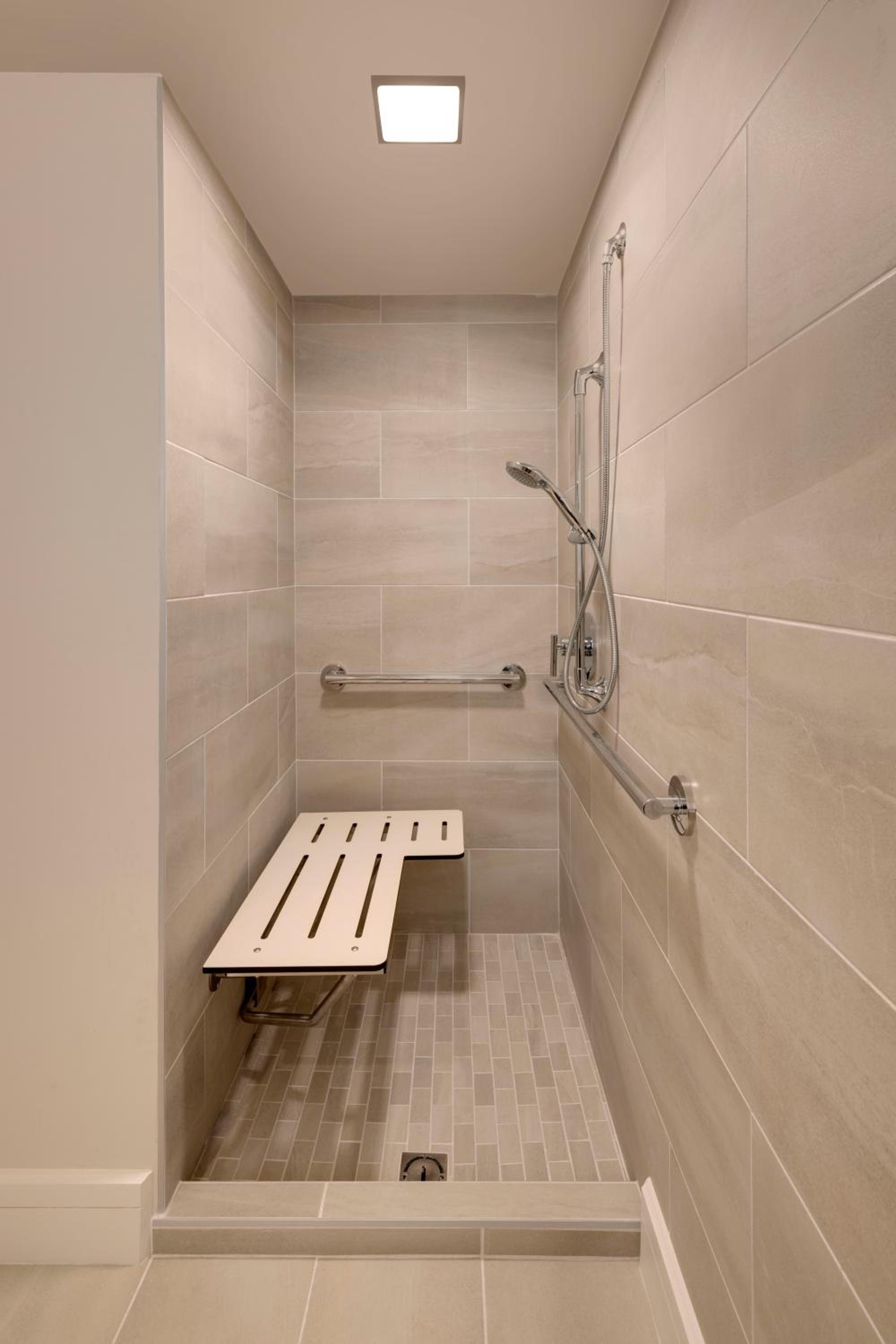 1 Bedroom Accessible Ocean View Residence - Photo 5