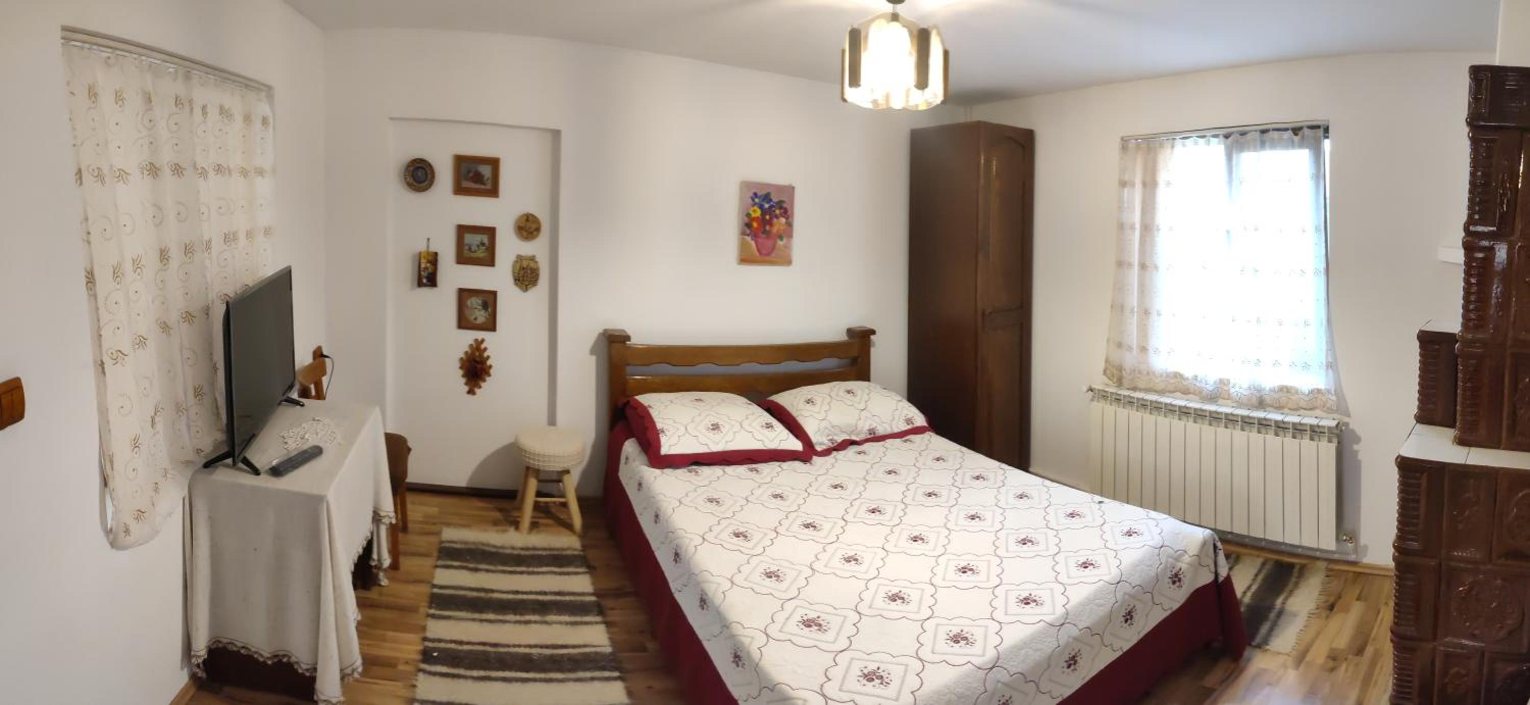 Three-Bedroom House photo 1