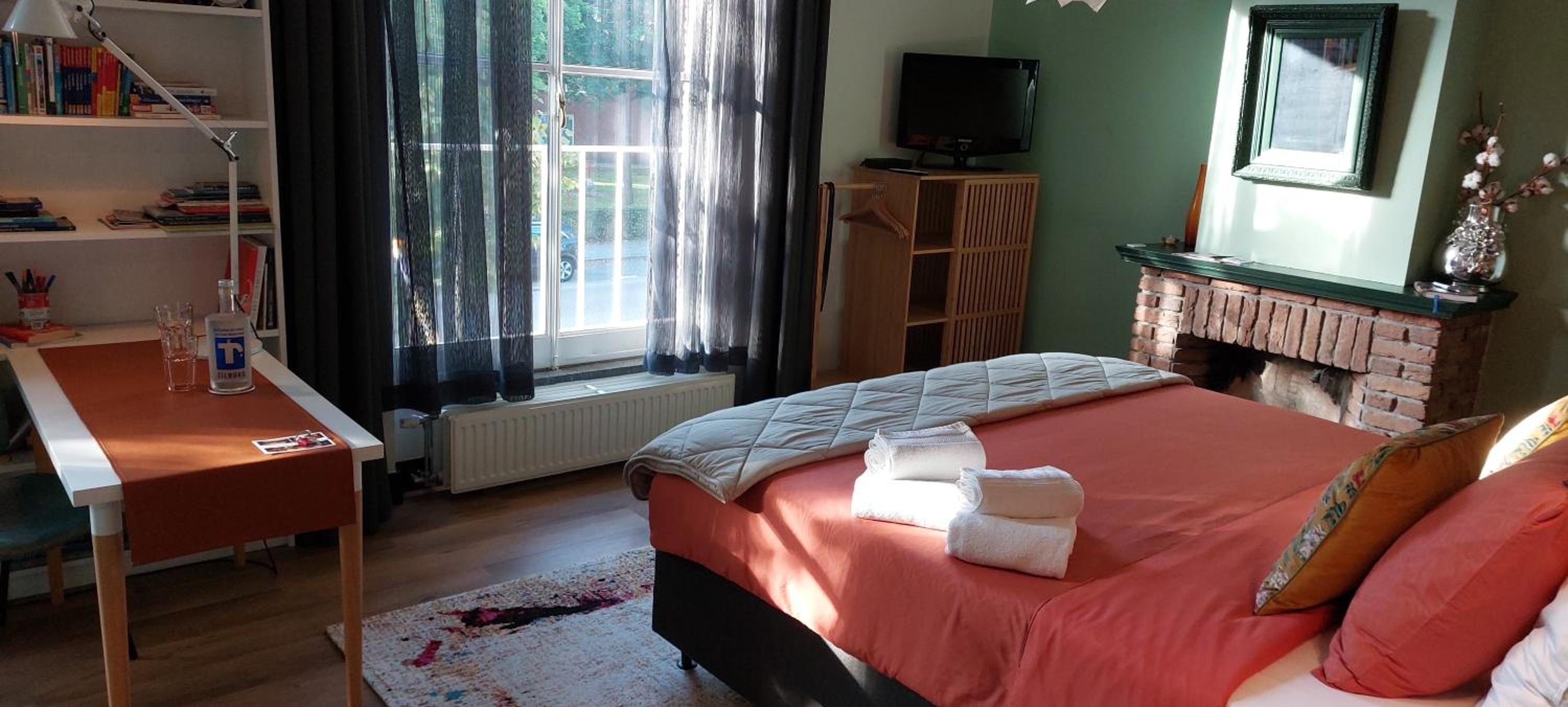 Double Room with Private Bathroom photo 3