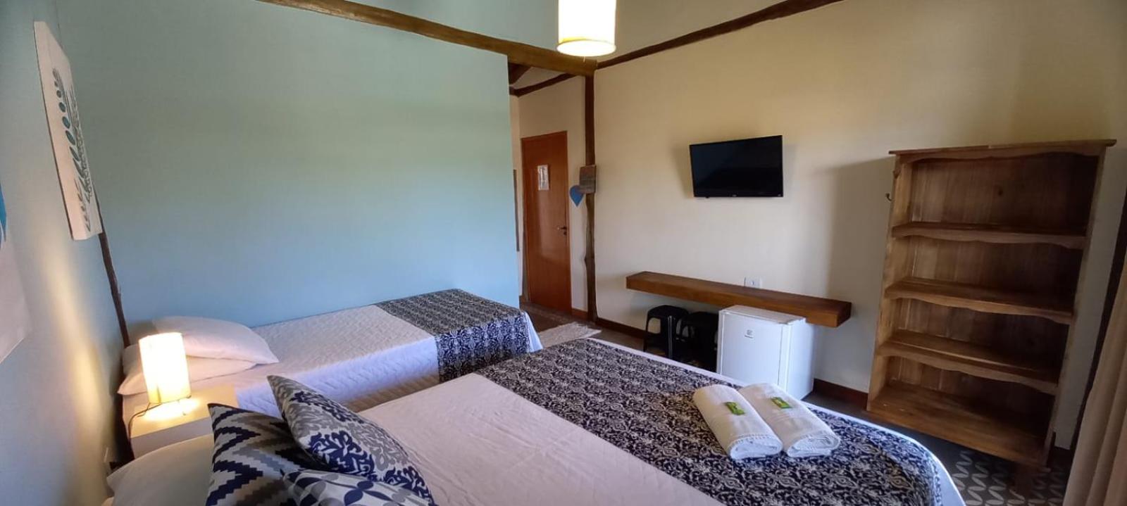 Triple Room with Pool View photo 3