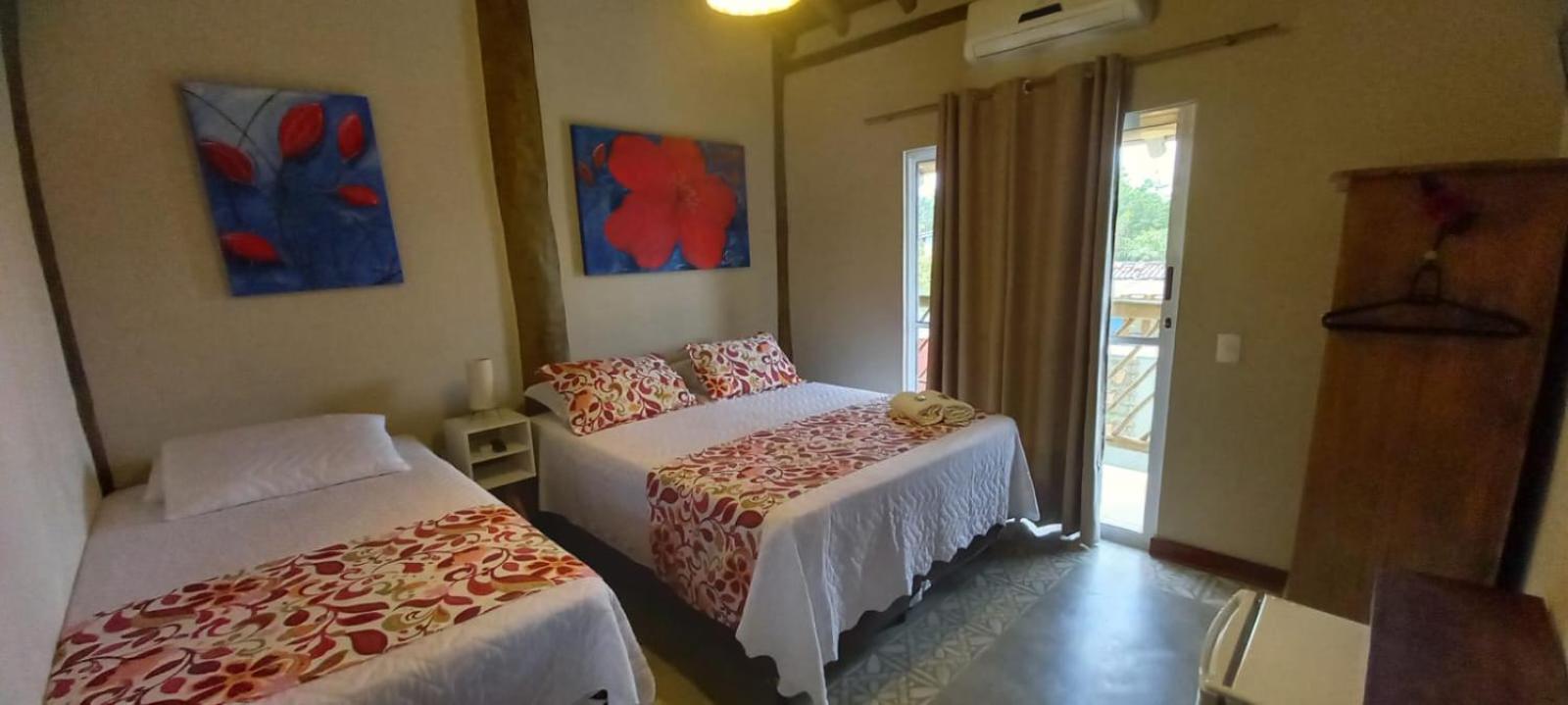 Triple Room with Pool View photo 1