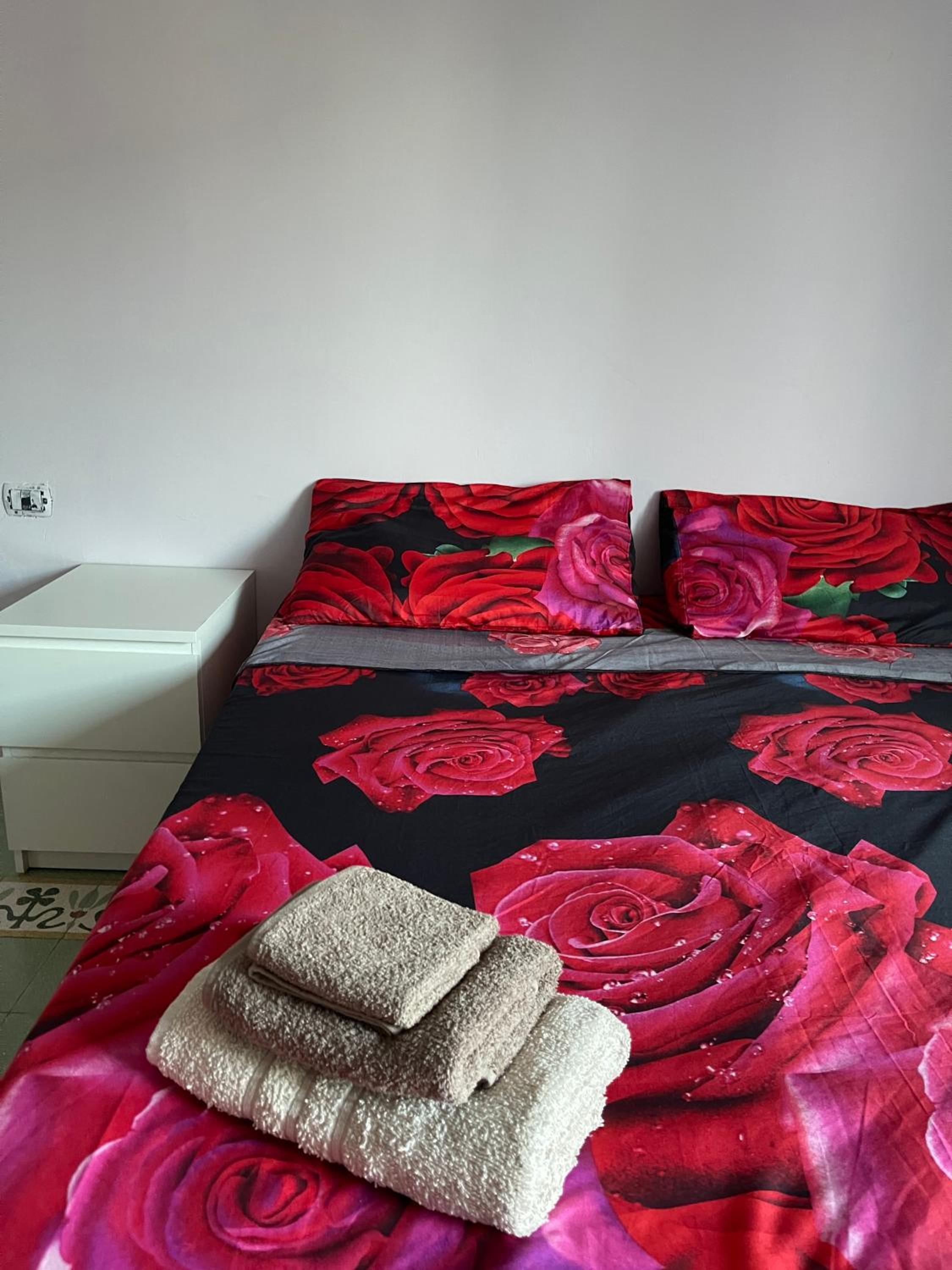 Double Room With Shared Bathroom