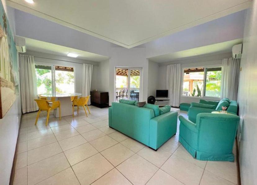 Three-Bedroom House photo 1
