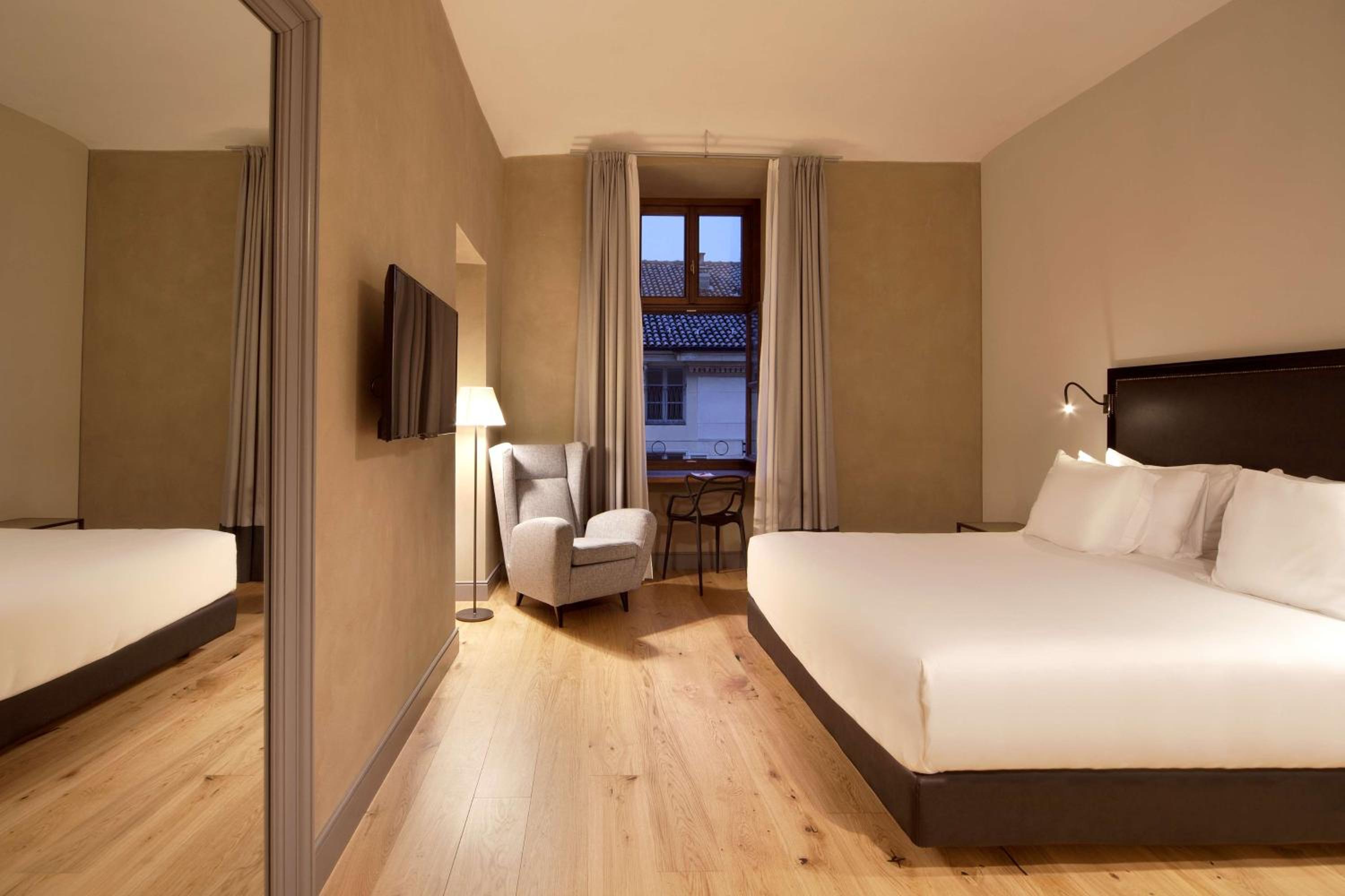 Superior Double or Twin Room with City View