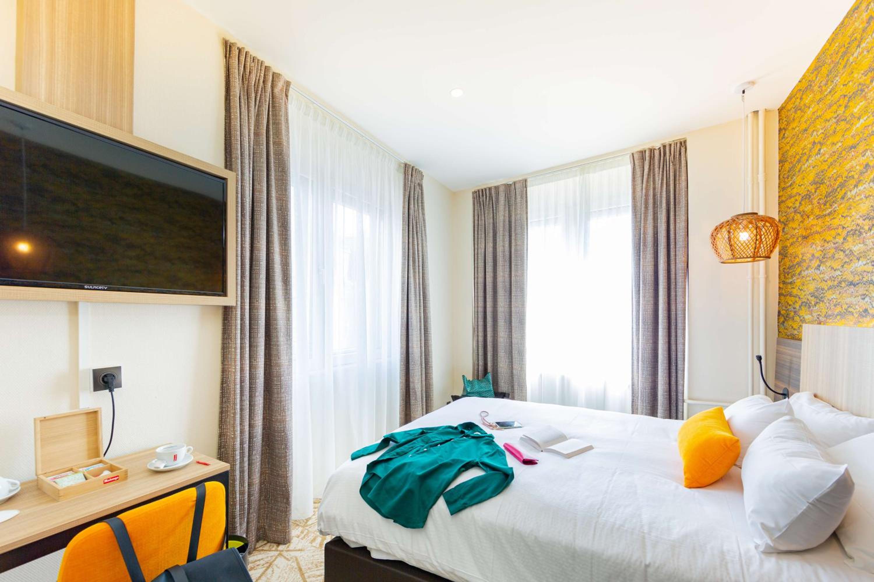 Superior Queen Room - Photo 8