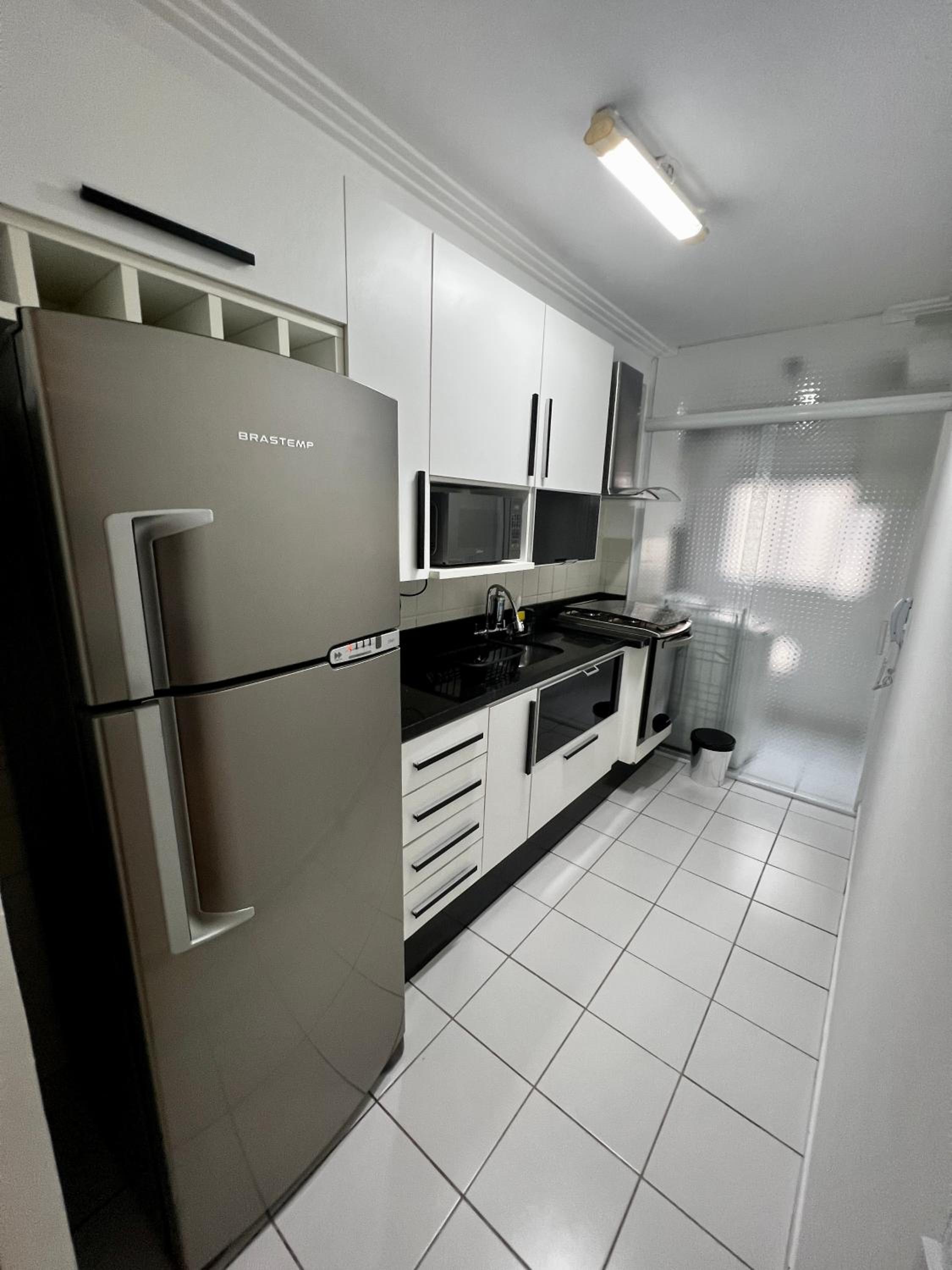 Two-Bedroom Apartment - Photo 16