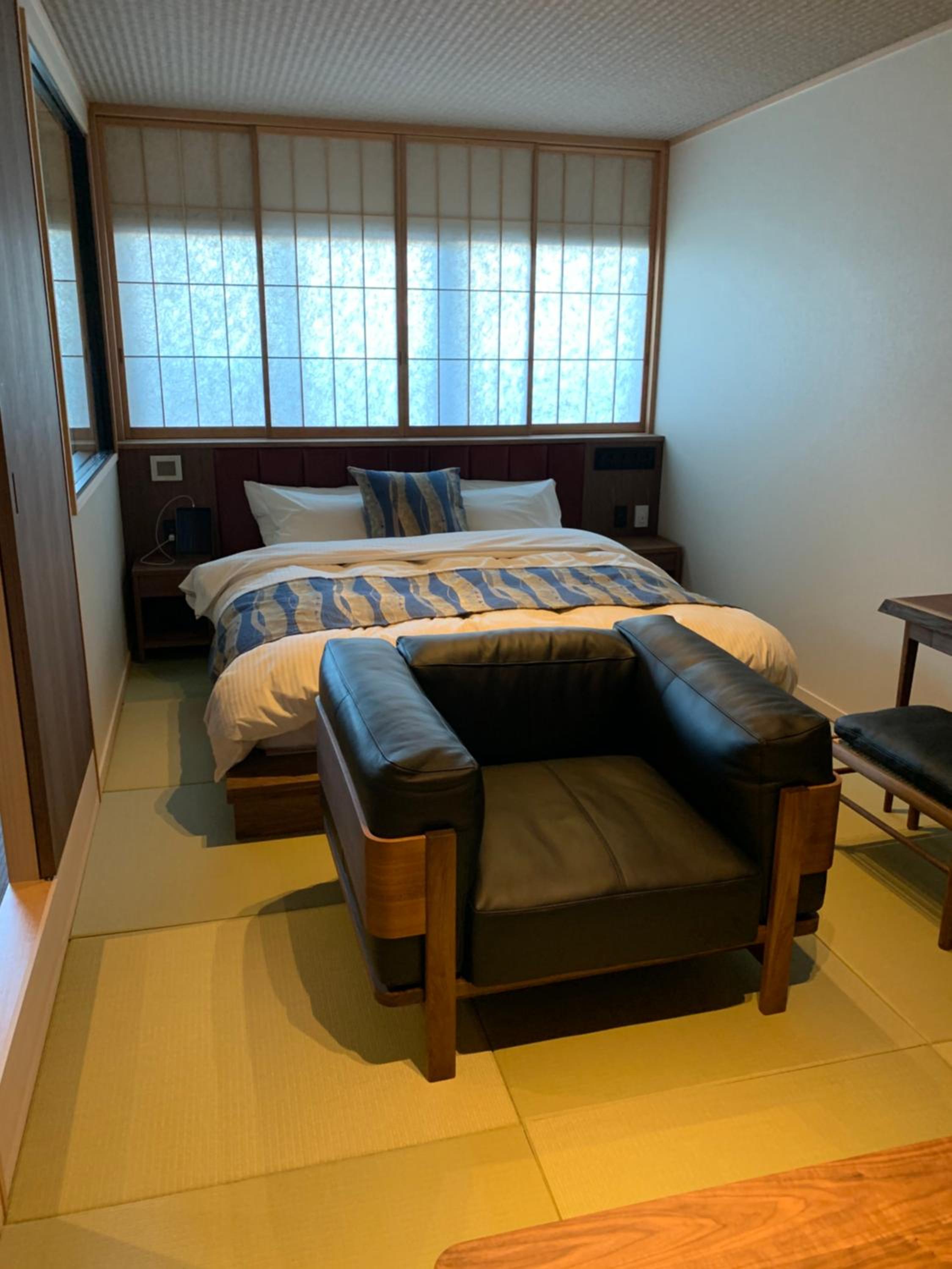 Large Single Room