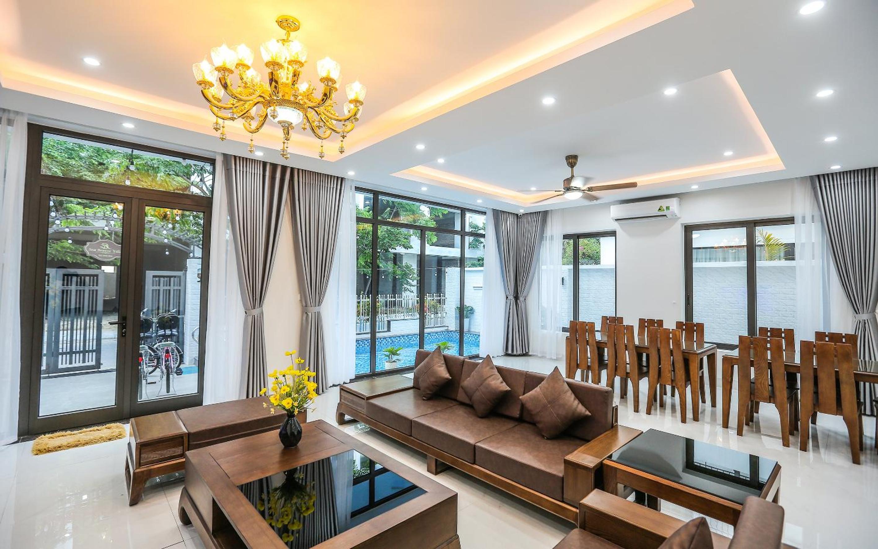 Villa photo 3