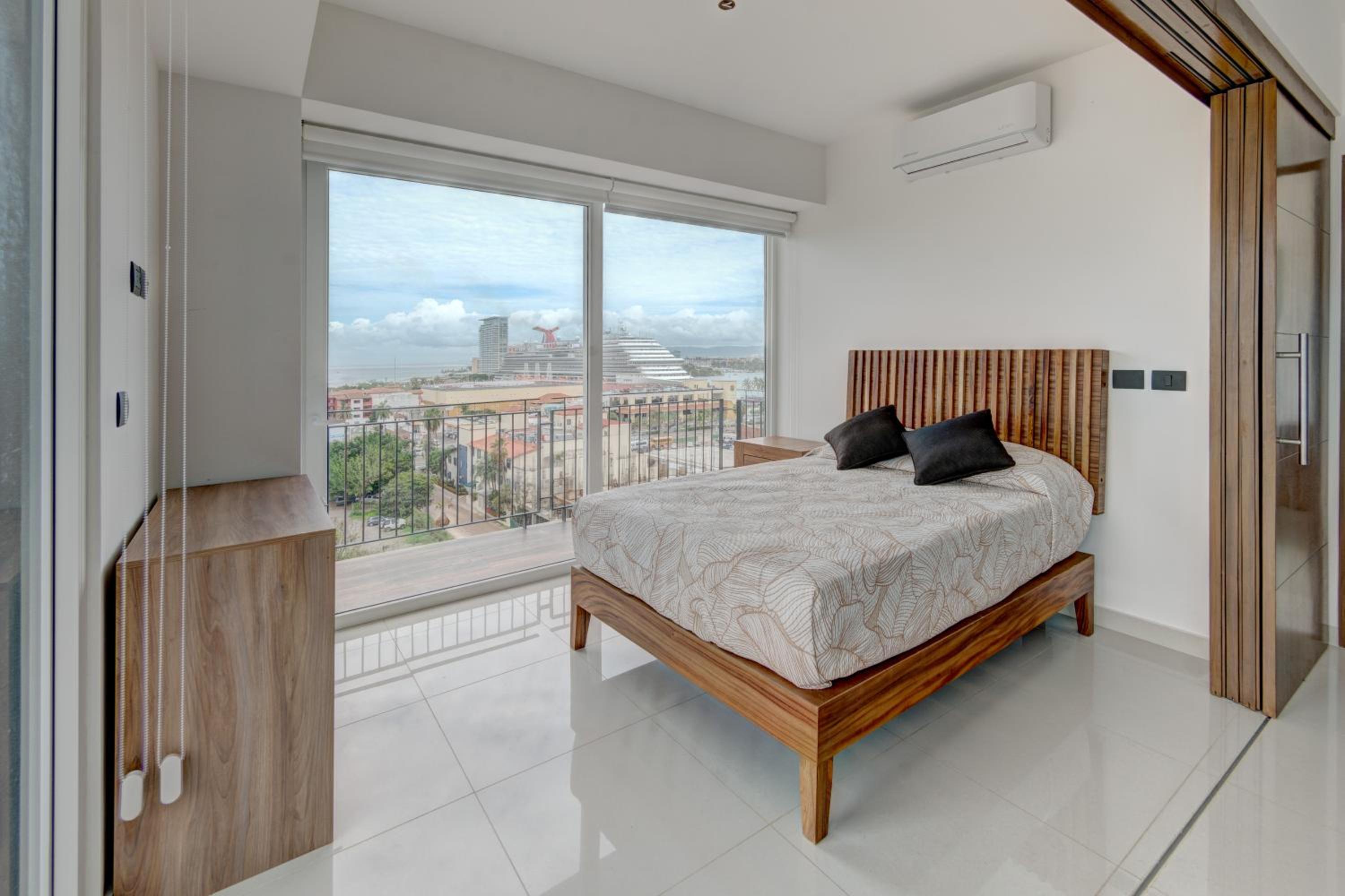 Two-Bedroom Apartment - Photo 21