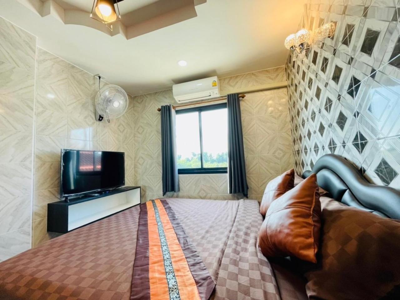 Double Room - Photo 3