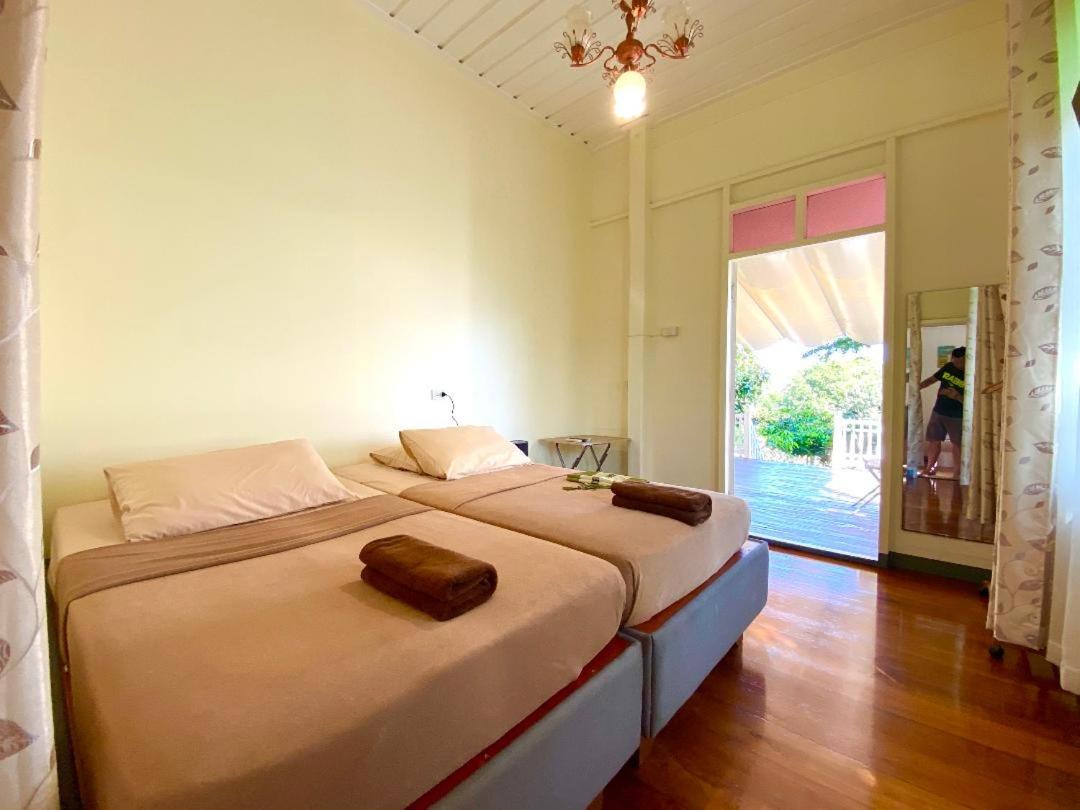 Standard Twin Room - Photo 3
