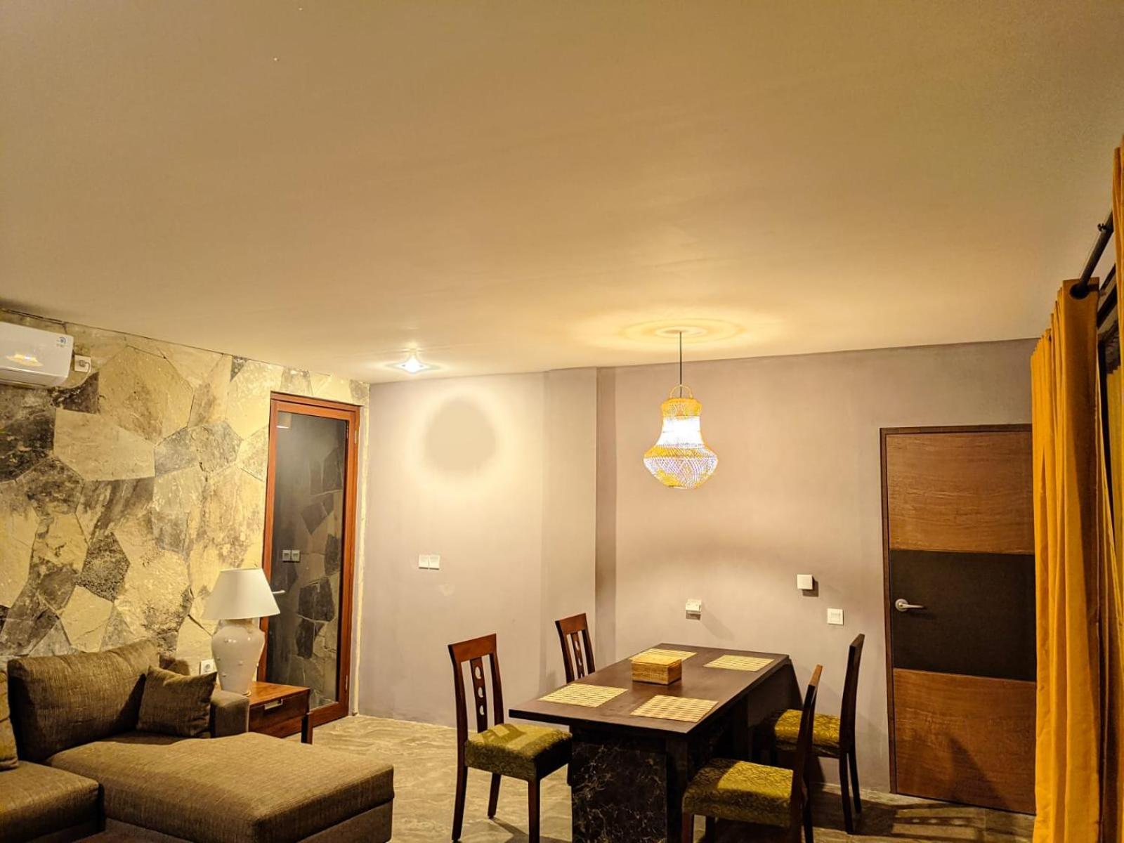 Two-Bedroom Villa - Photo 4