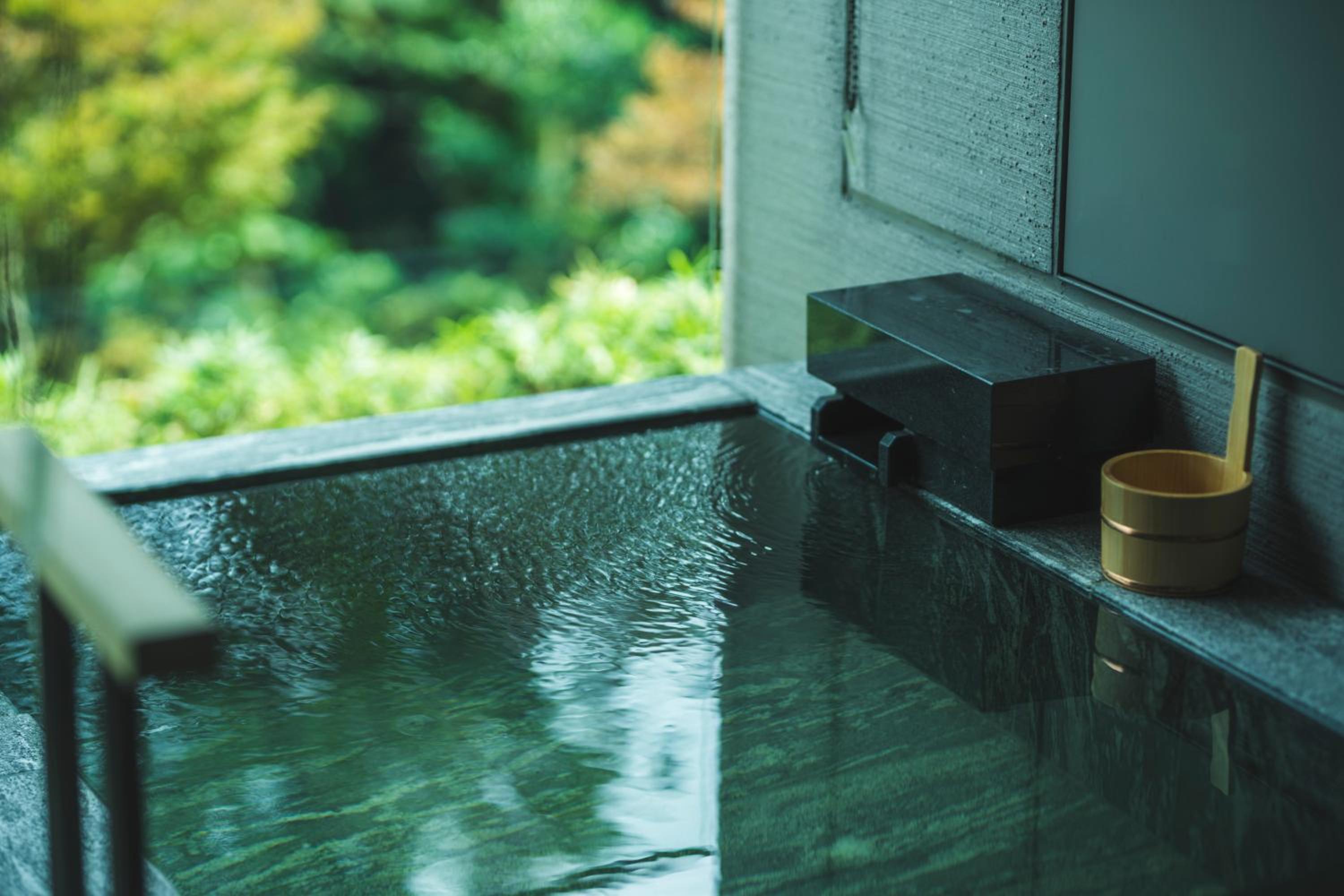 West Wing-Twin Room with Open-Air Bath Japanese Style / Japanses Dinner Entry 17:00~18:00