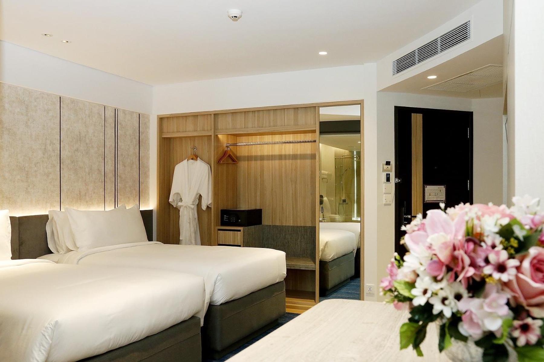 Deluxe Twin Room photo 2