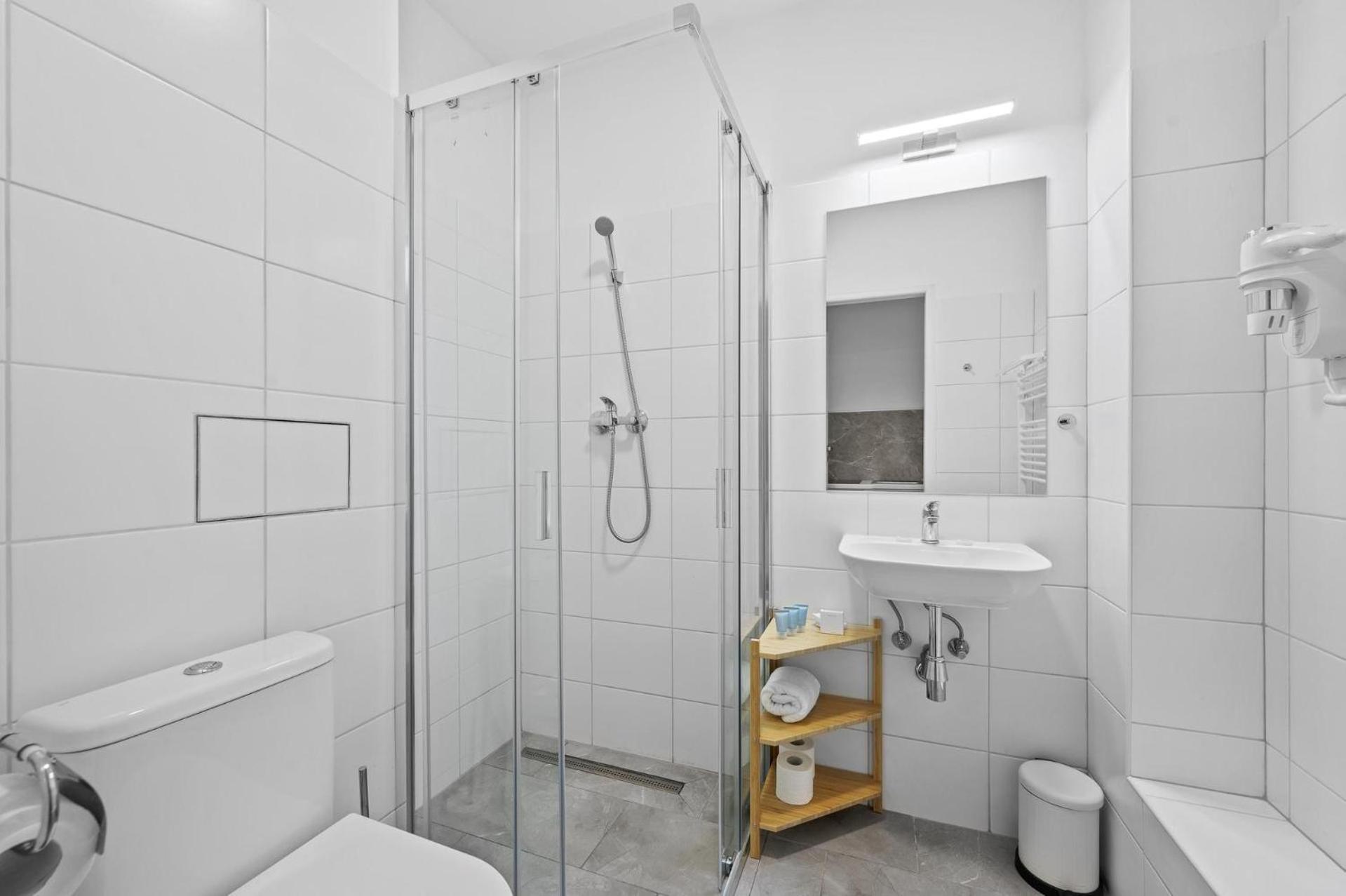 Quadruple Room - Photo 2
