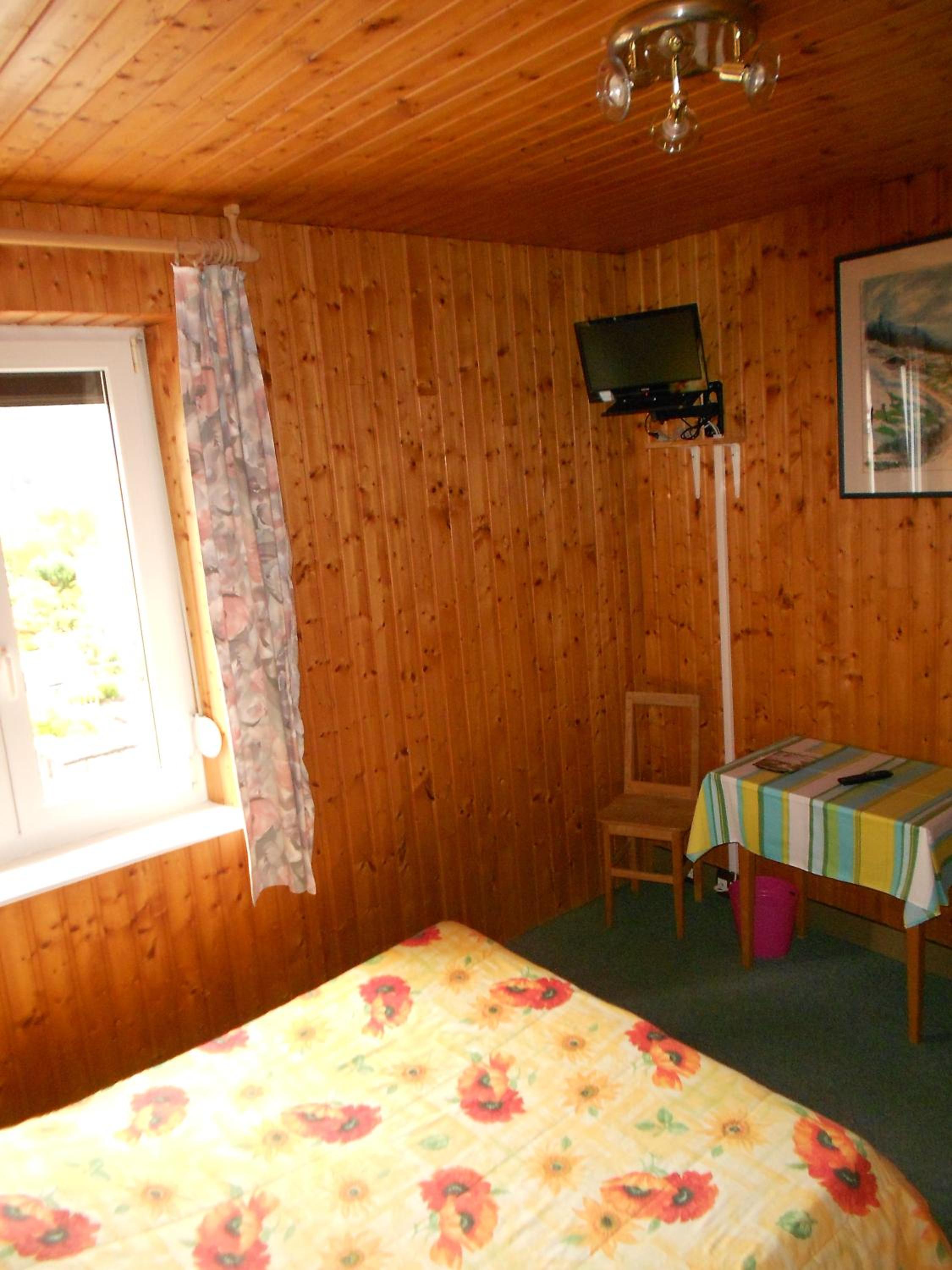 Double Room - Stair Access Only - Photo 9