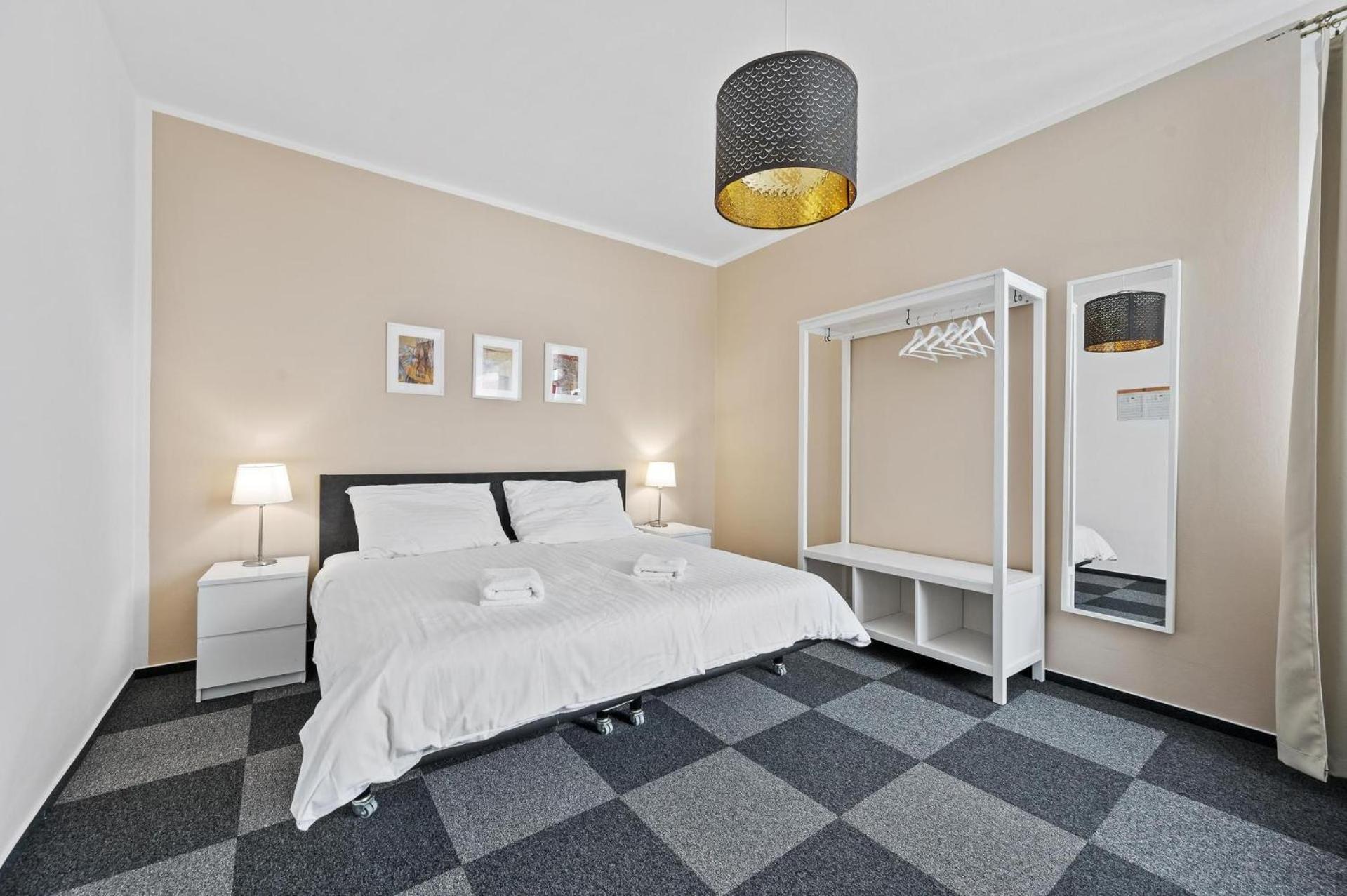 Double Room - Photo 6