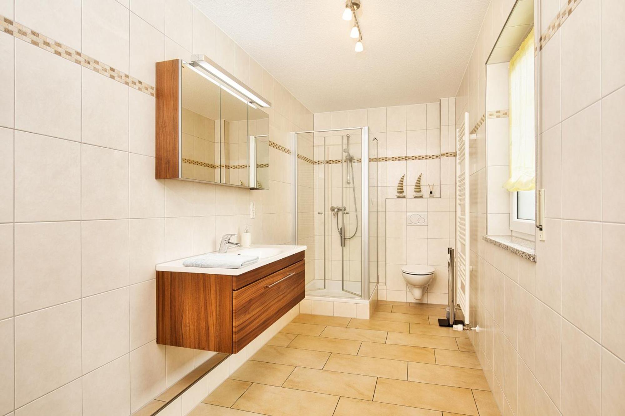 Apartment - Ground Floor photo 2