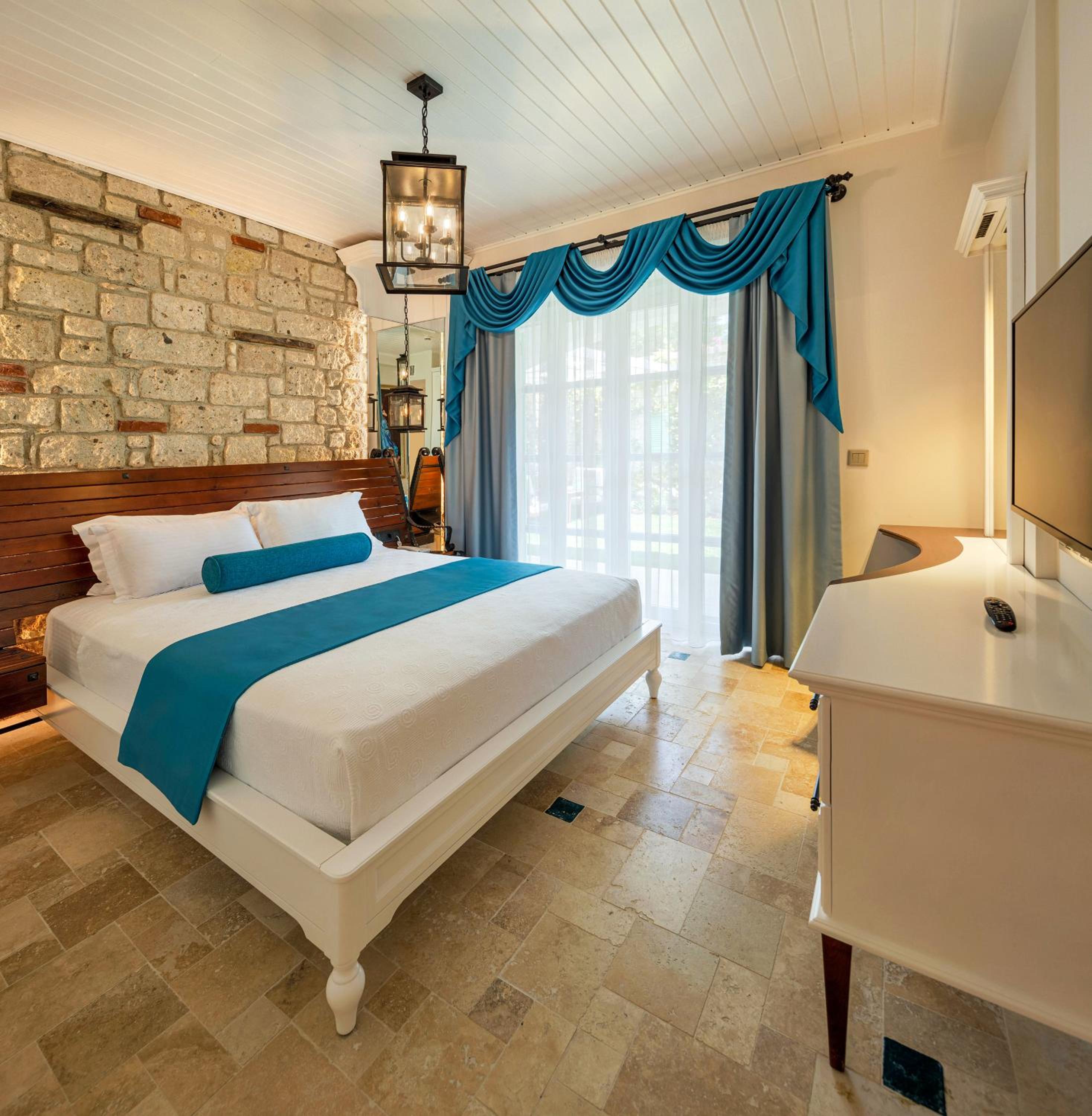 King Room with Garden View