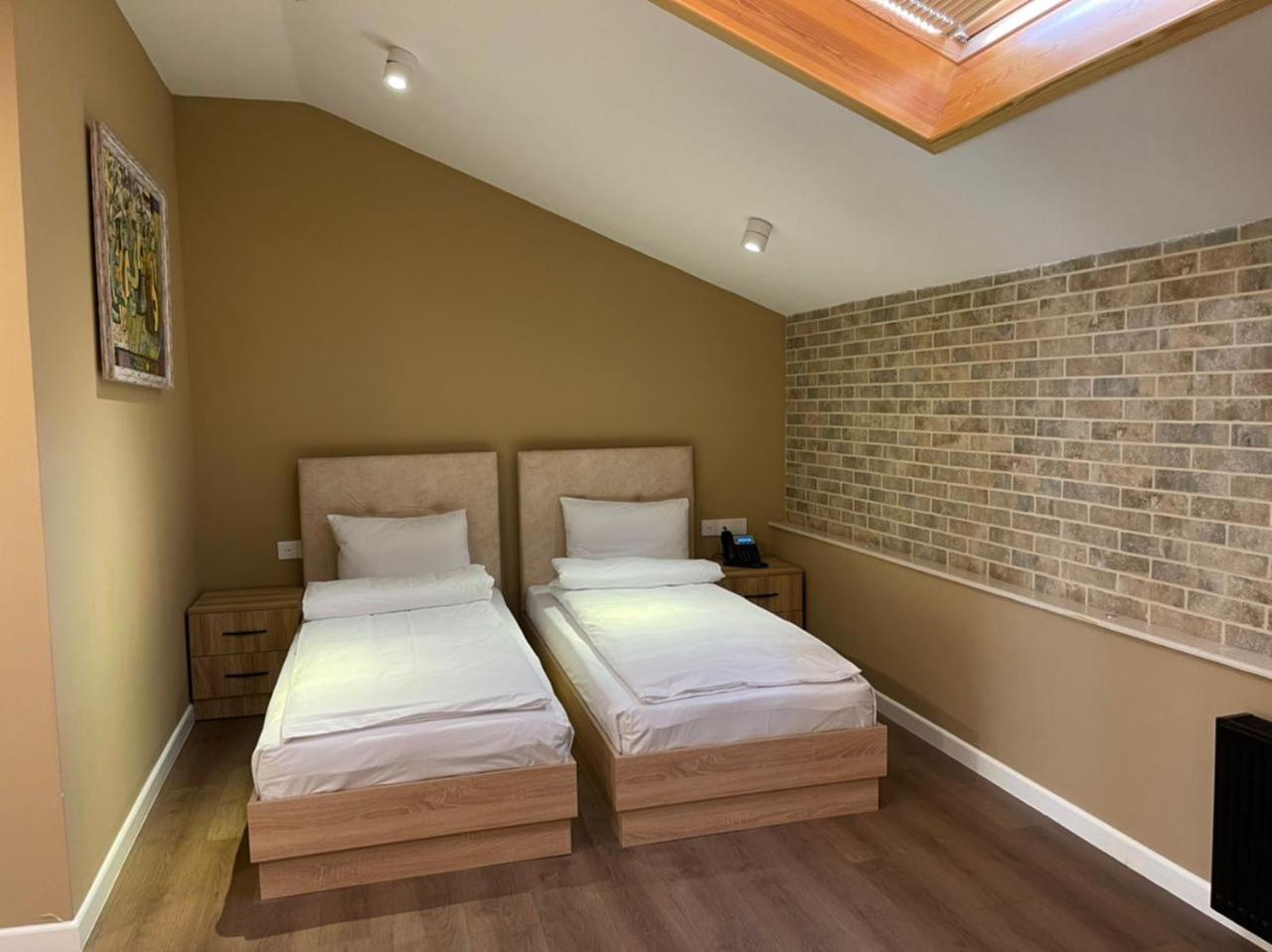 Superior Twin Room photo 2
